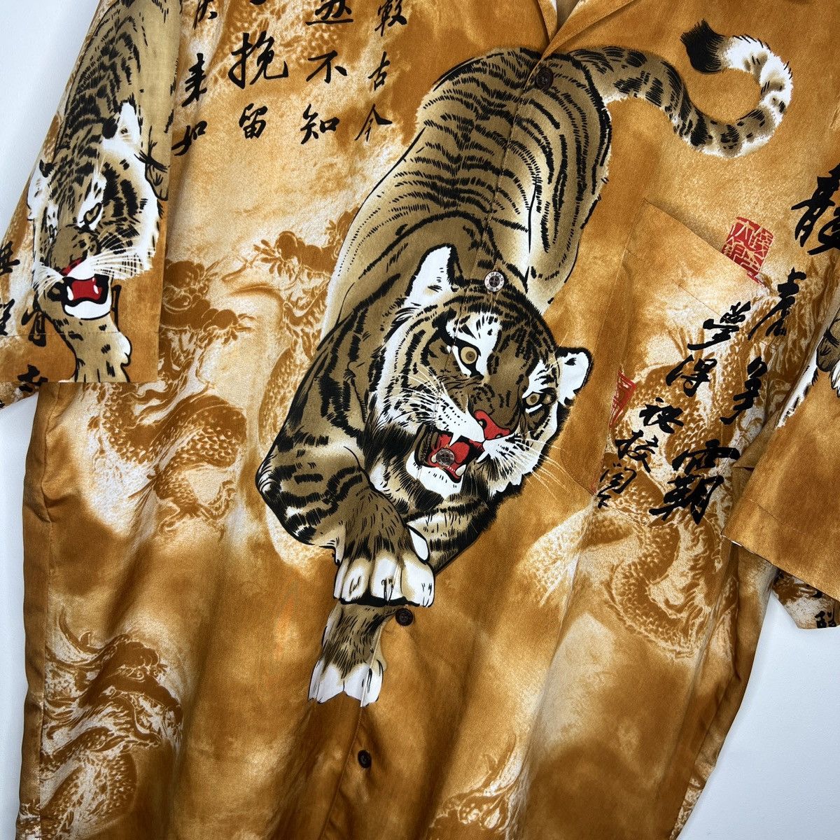 Japanese Brand × Vintage Vintage Japanese Crazy Shirt Tiger Summer Overprint 90s Size US XL / EU 56 / 4 - 6 Thumbnail