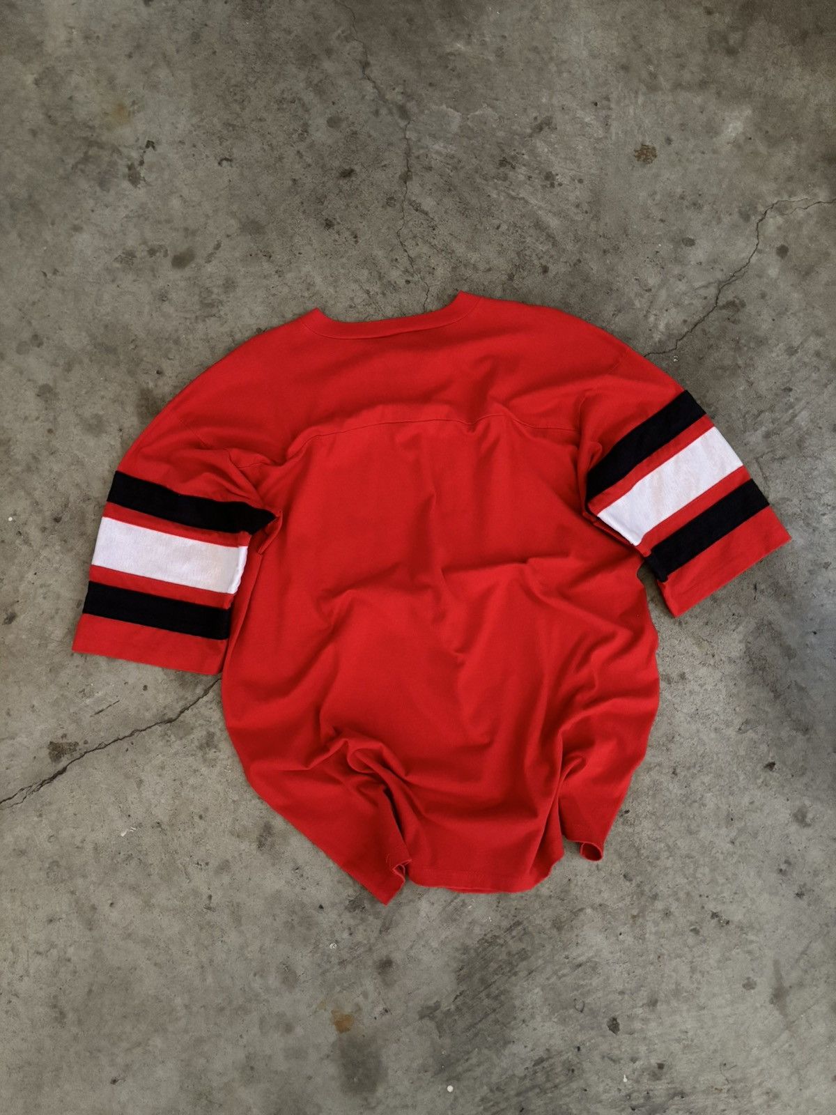 NHL vintage redwings tee Size US XL / EU 56 / 4 - 6 Thumbnail
