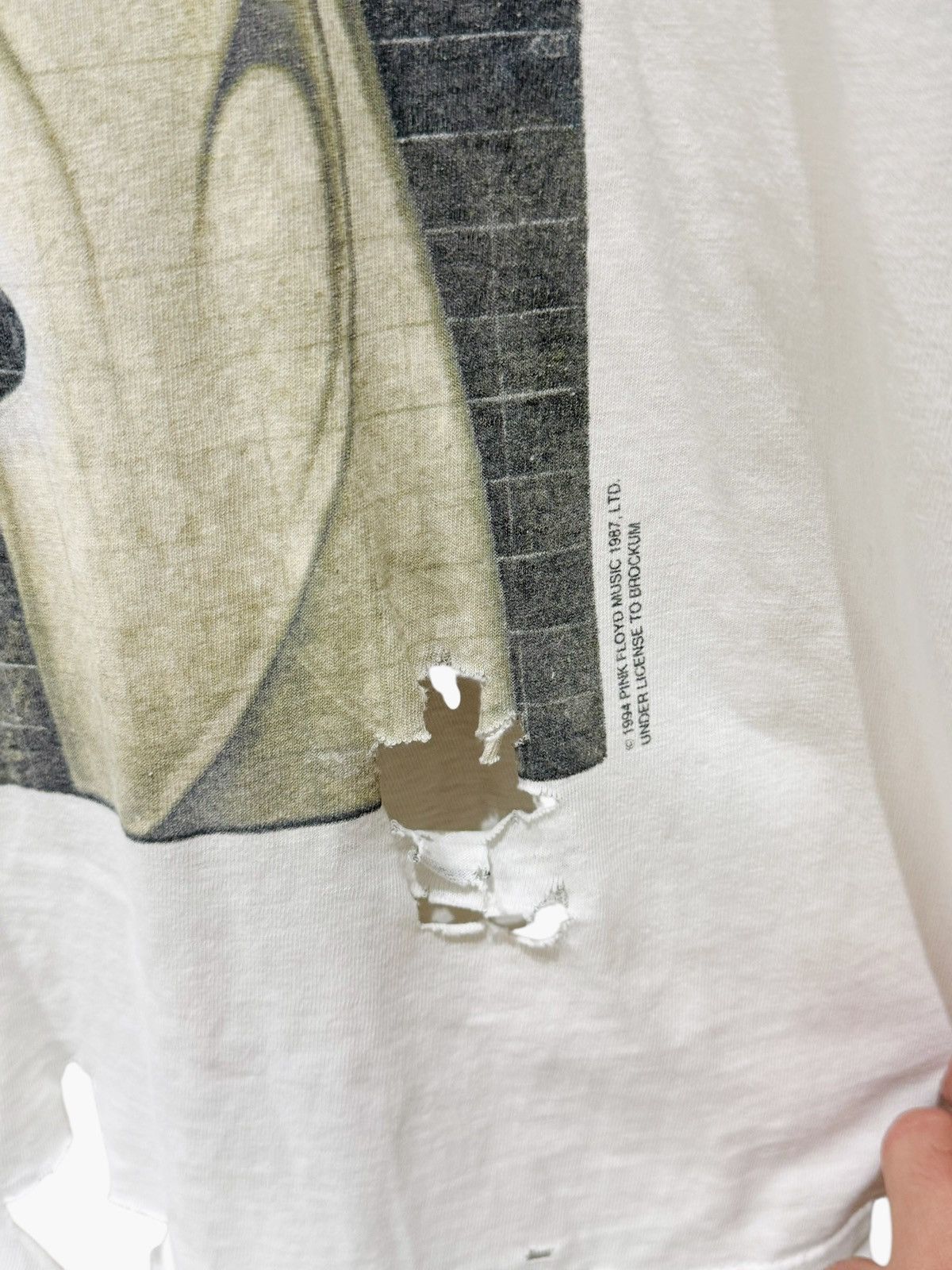 Pink Floyd 1987 Thrashed & Faded Division Bell Pink Floyd Vintage Tee Size US XXL / EU 58 / 5 - 4 Thumbnail