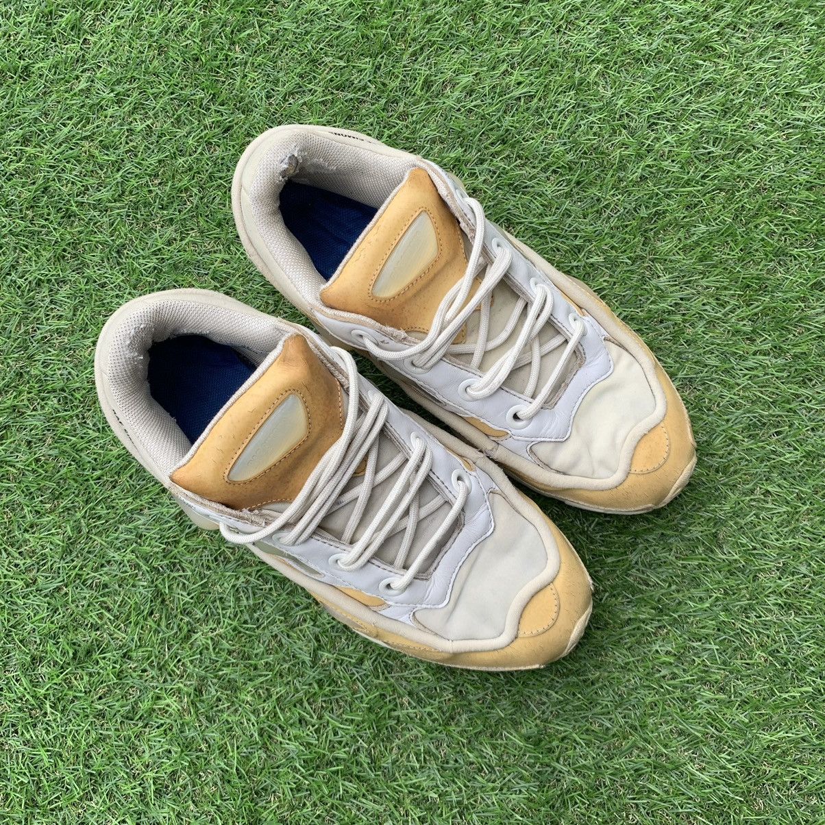 Adidas × Raf Simons Adidas Raf Simons Ozweego Bunny Cream Size US 8.5 / EU 41-42 - 10 Thumbnail