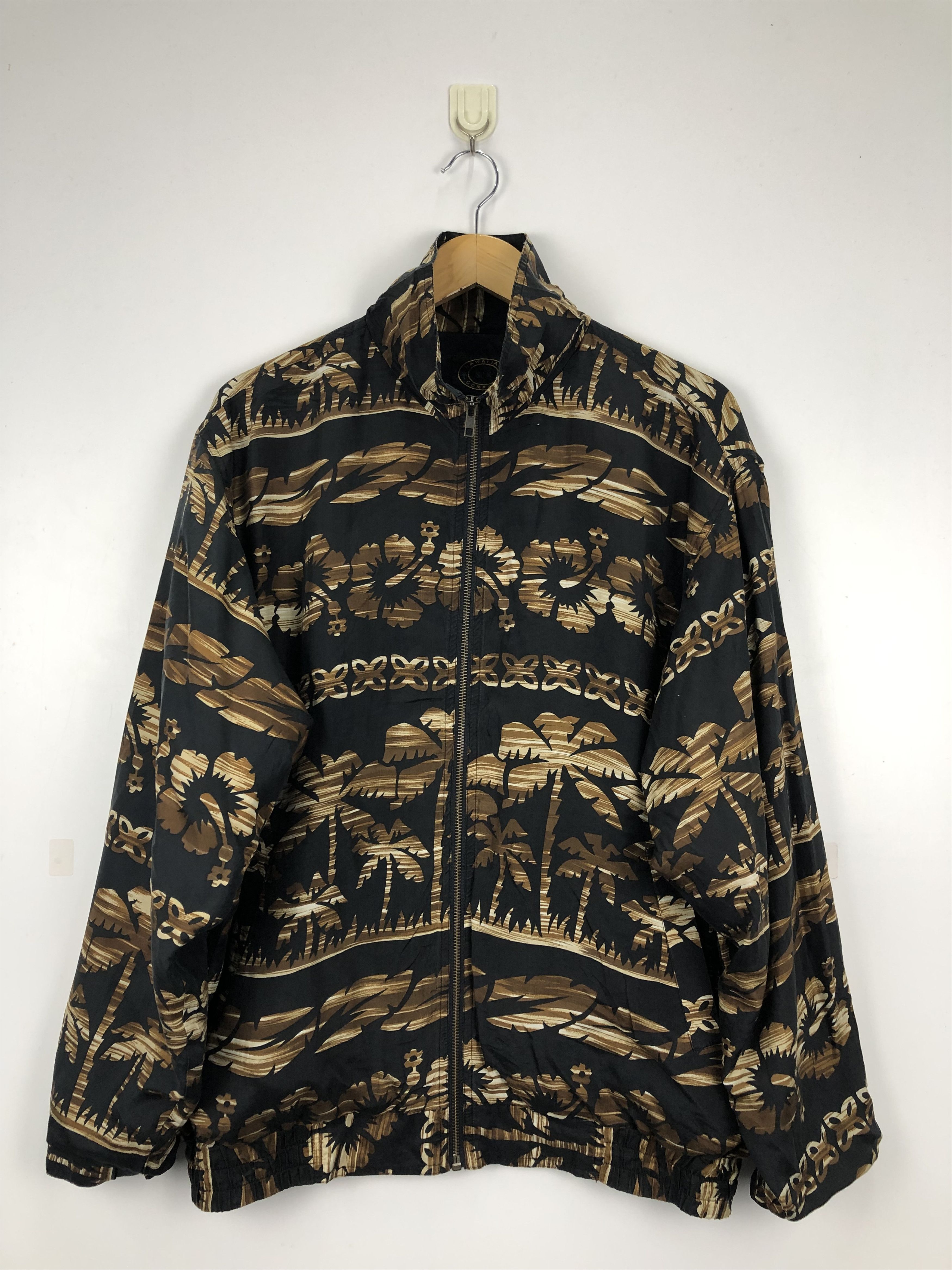 Vintage Vintage Hawaiian Silk Floral Design Zipper Jacket J0722 Size US M / EU 48-50 / 2 - 1 Thumbnail