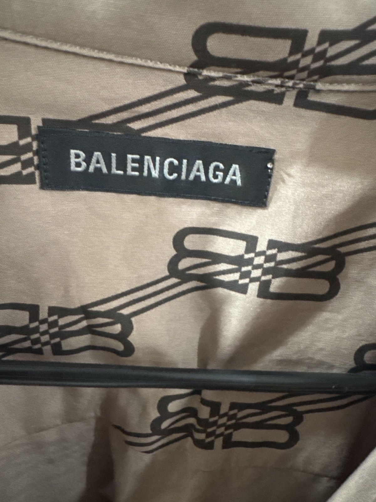 Balenciaga Balenciaga monogram long sleeve shirt Size US L / EU 52-54 / 3 - 8 Thumbnail