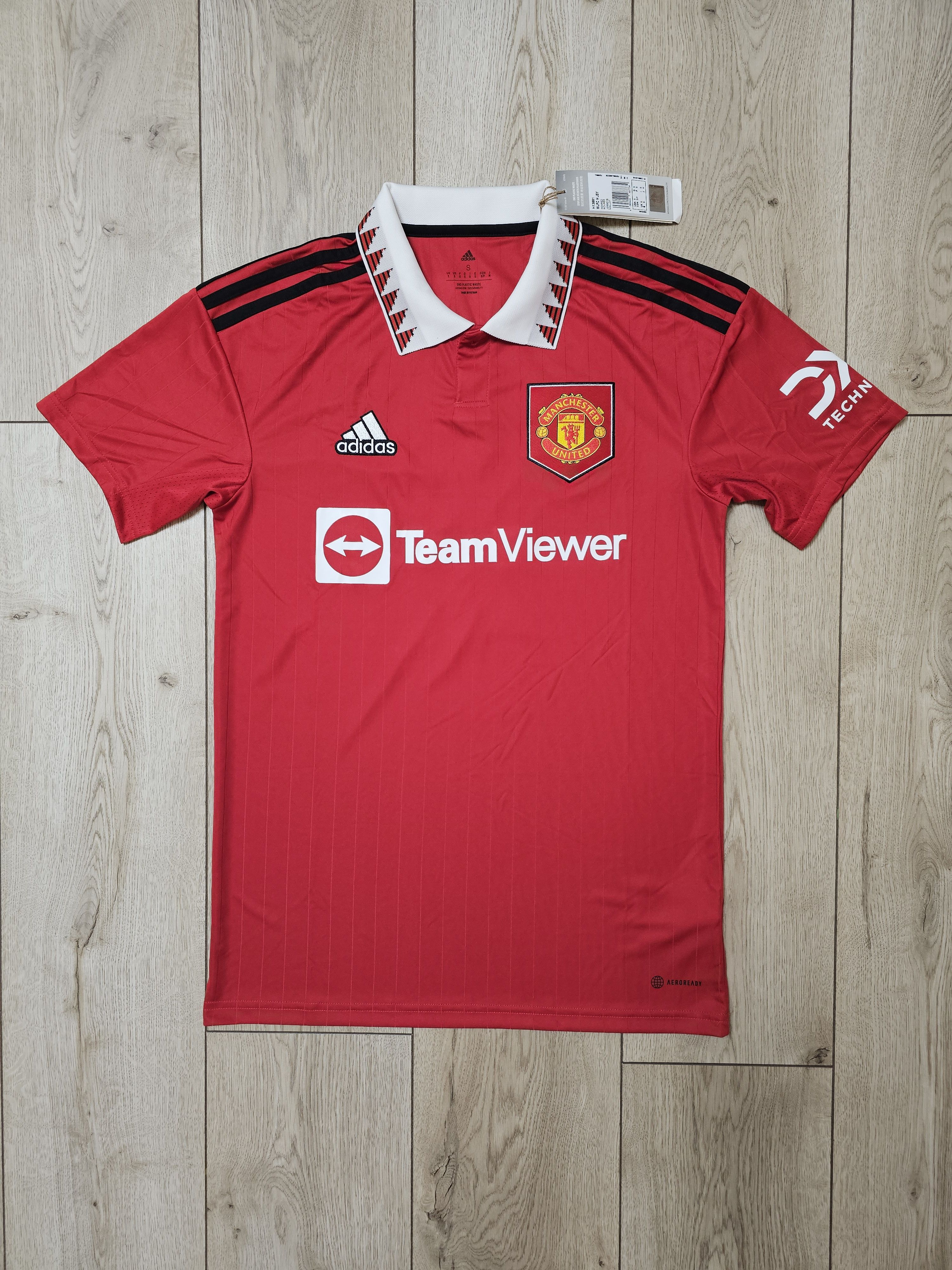 Adidas MANCHESTER UNITED 2022 2023 RONALDO FOOTBALL SOCCER JERSEY Size US S / EU 44-46 / 1 - 2 Thumbnail