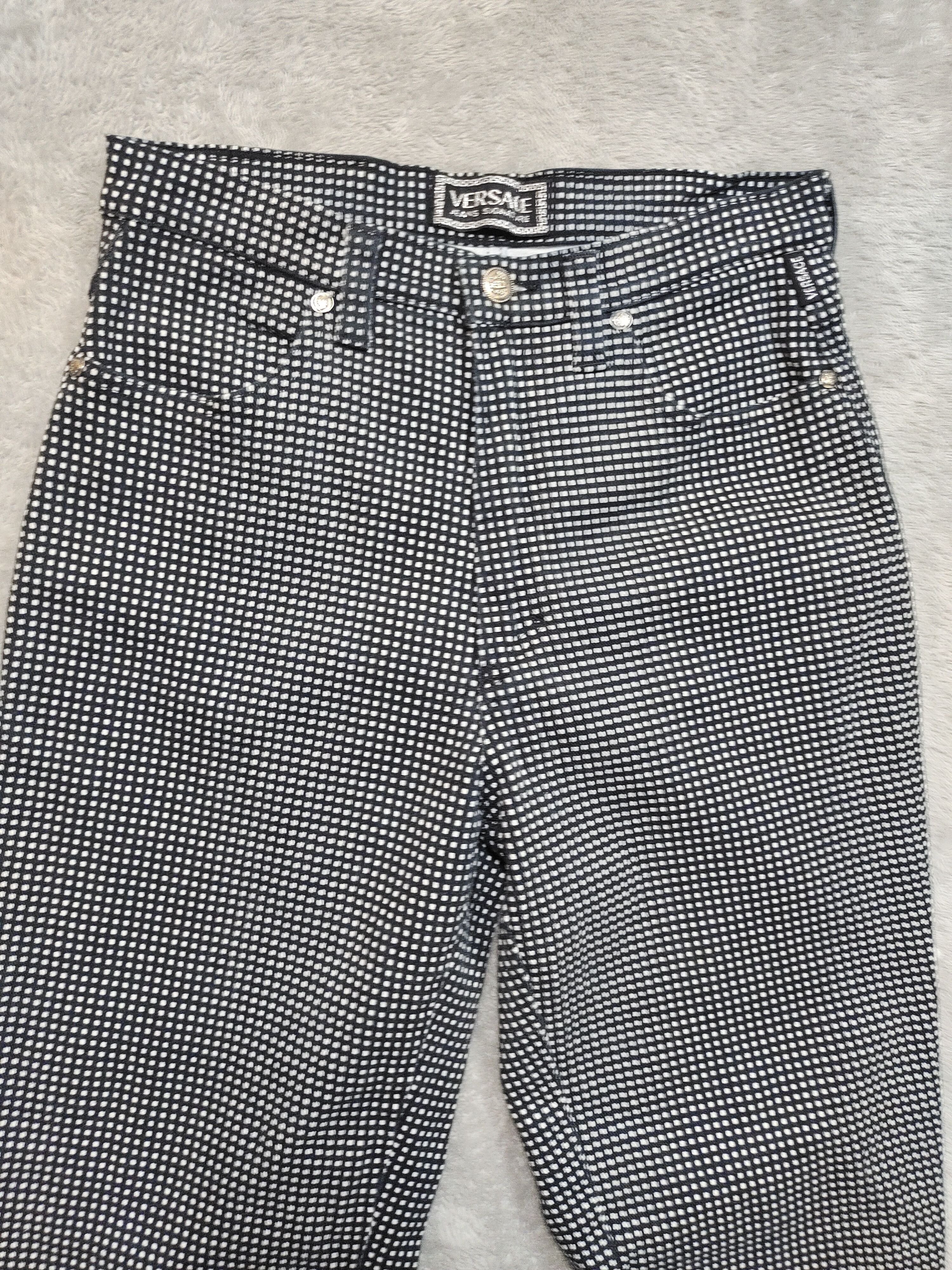 Versace VERSACE JEAN SIGNATURE BLACK AND WHITE MADE IN ITALY Size US 30 / EU 46 - 5 Thumbnail