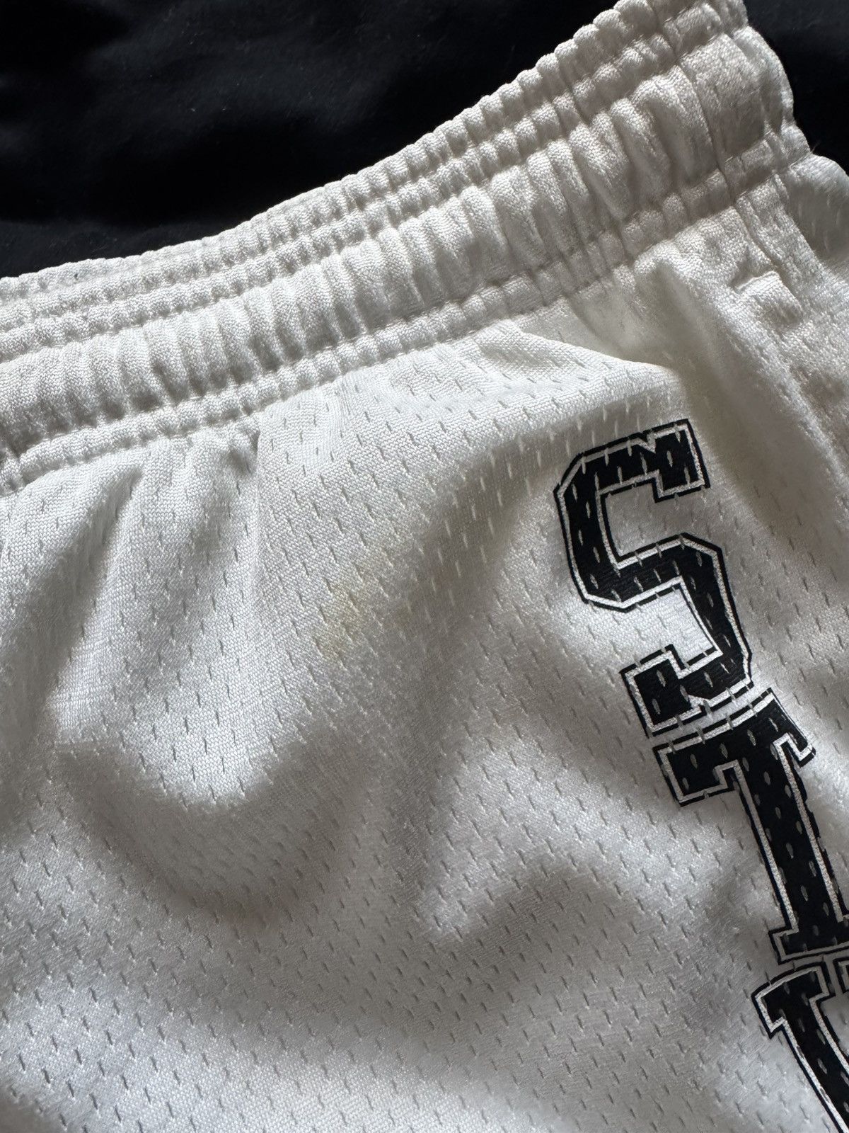 Stussy Stussy basketball net shorts white Size US 32 / EU 48 - 17 Thumbnail