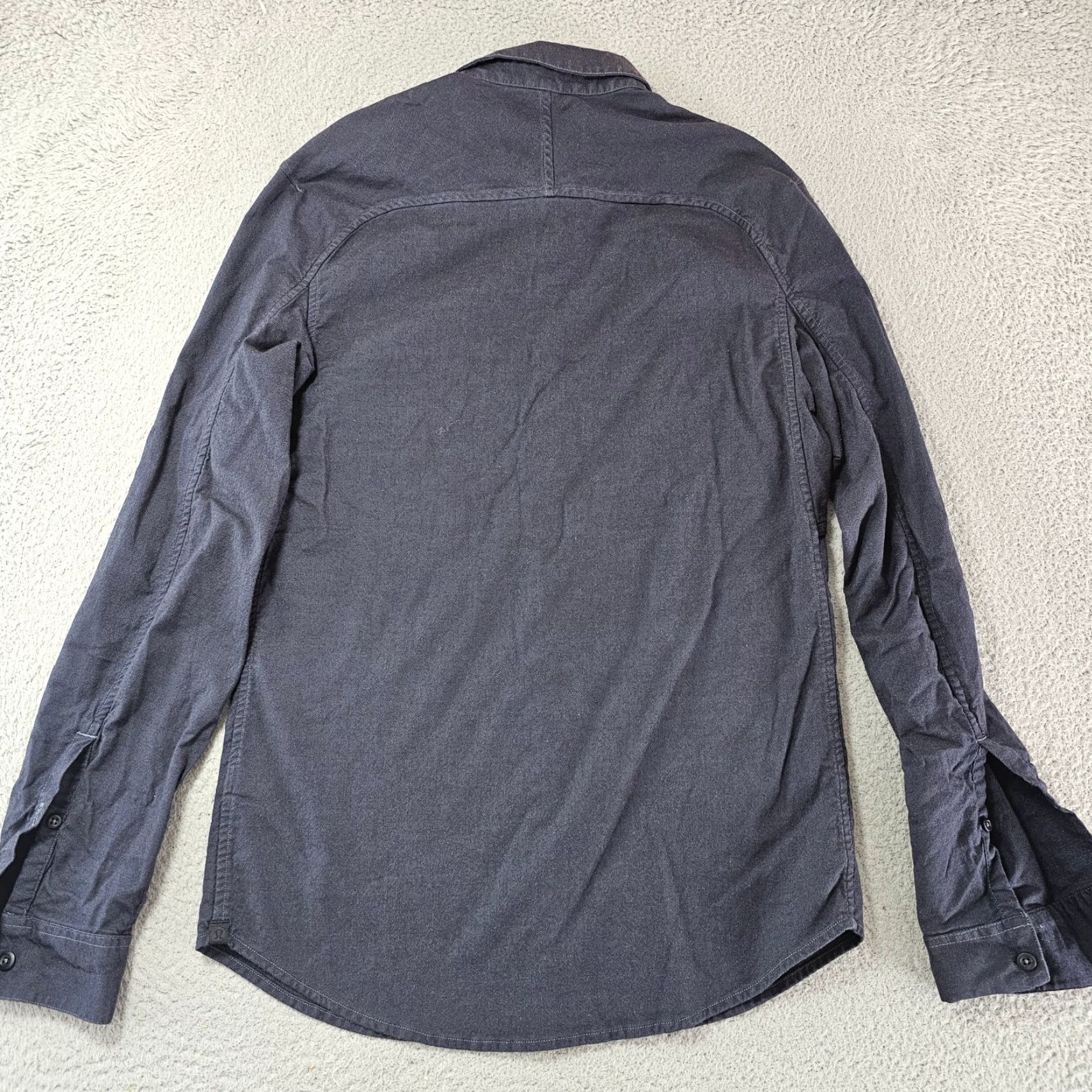 Lululemon Lululemon Shirt Mens Small Navy Casual Button Up Long Sleeve Pocket Size US S / EU 44-46 / 1 - 3 Thumbnail