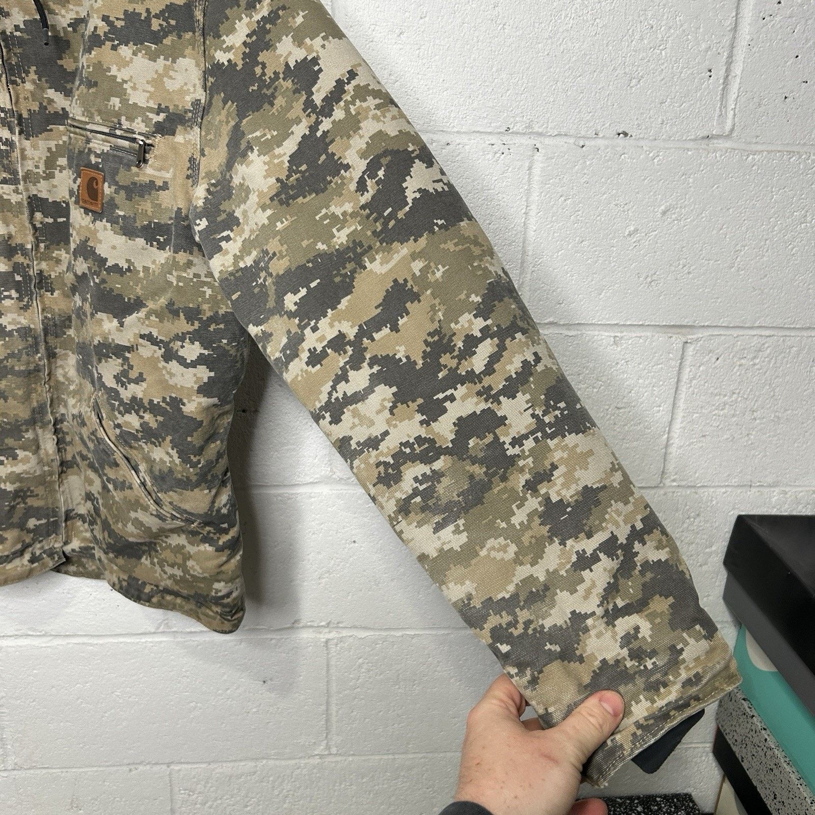 Carhartt Carhartt Sherpa-Lined Hooded Detroit Jacket “Digital Camo” Size US M / EU 48-50 / 2 - 8 Thumbnail