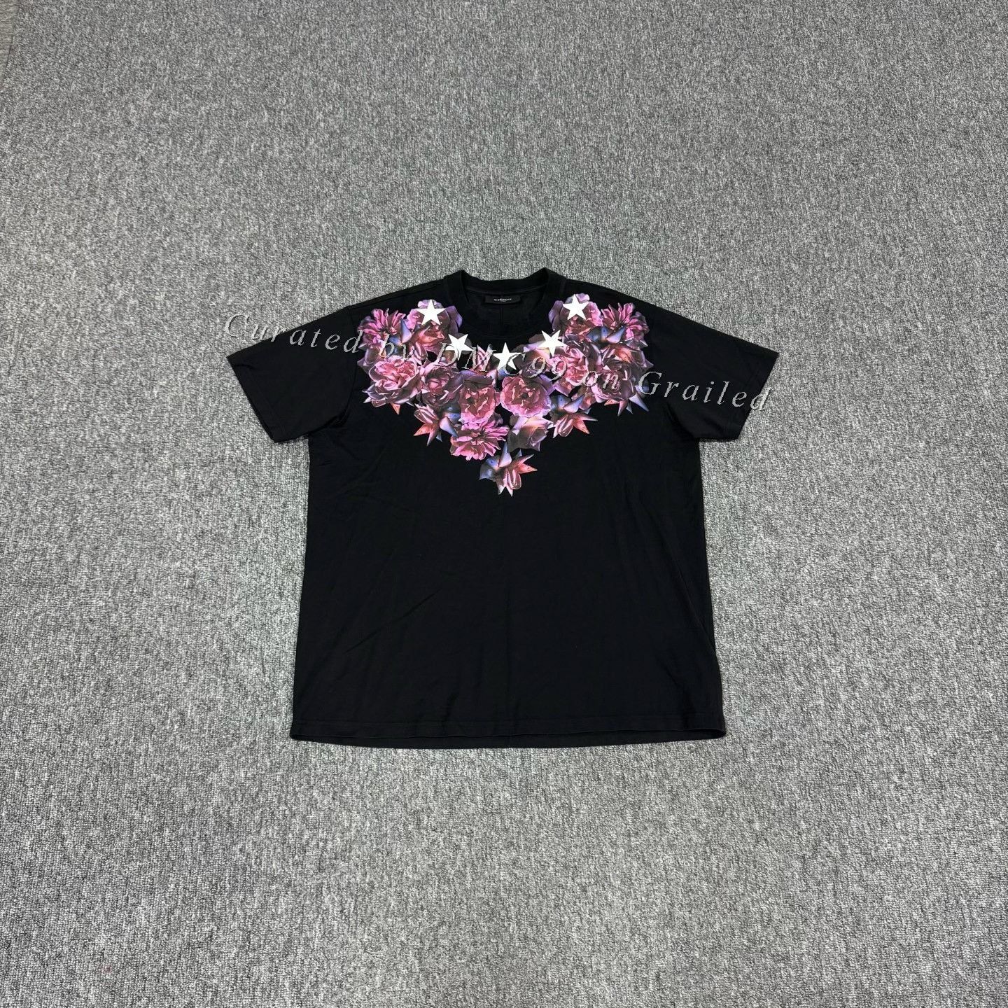Givenchy Givenchy Floral Shoulder Deco Short Sleeve T-Shirt S Size S / US 4 / IT 40 - 1 Thumbnail