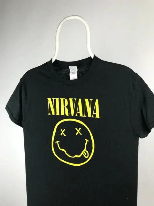 Band Tees Nirvana smile like T-shirt band tee rock size Small Size US S / EU 44-46 / 1 - 2 Thumbnail