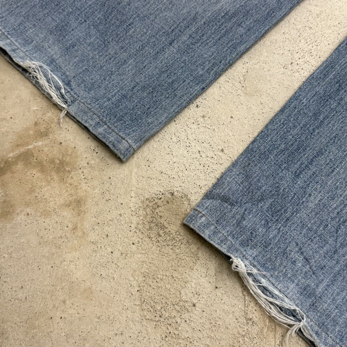 Wrangler Vintage Wrangler Light Wash Distressed Denim Pants Size US 36 / EU 52 - 12 Thumbnail