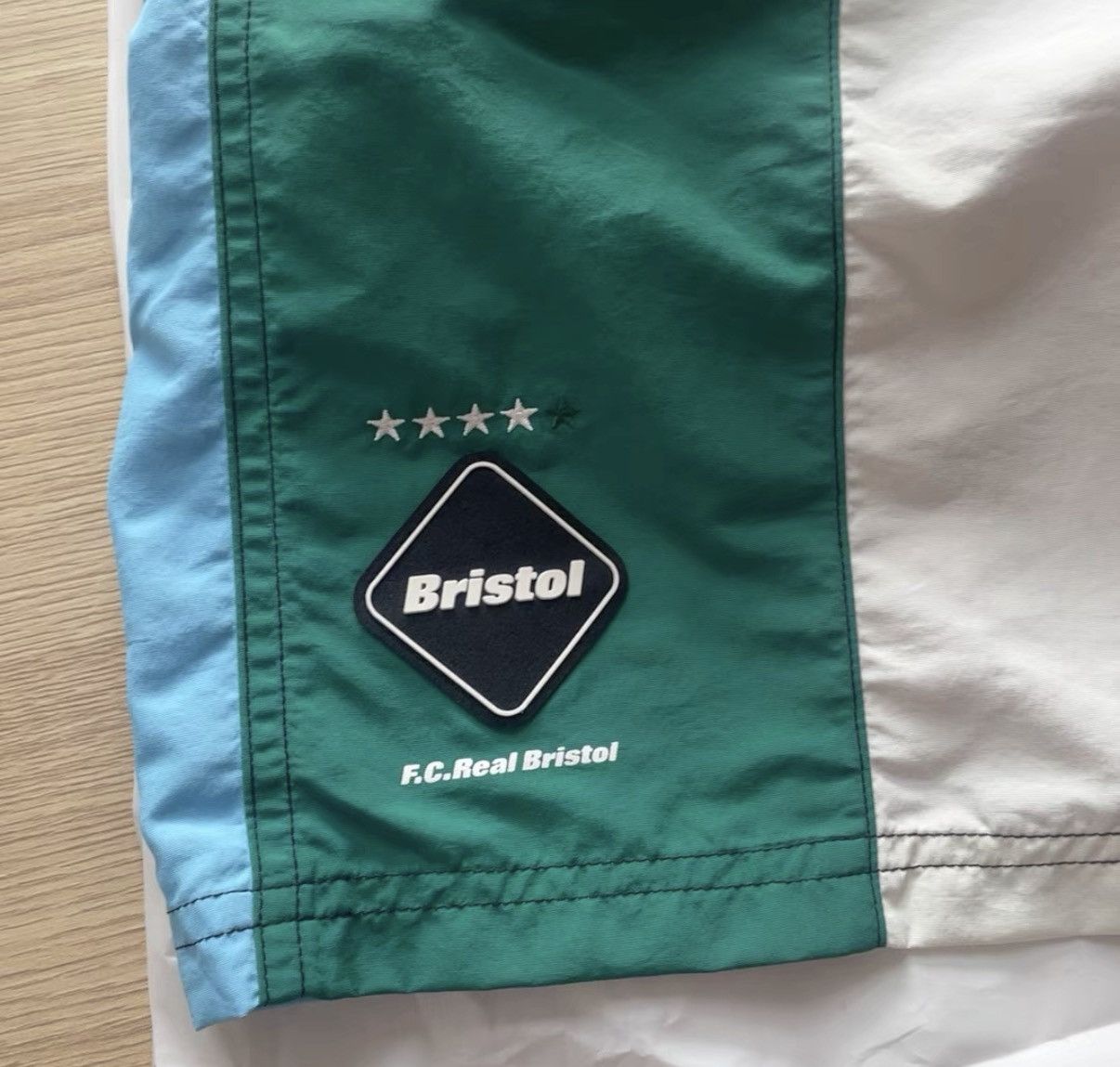 F.C.R.B FCRB Real Bristol Color Block Shorts J44 Size US 38 / EU 54 - 2 Thumbnail