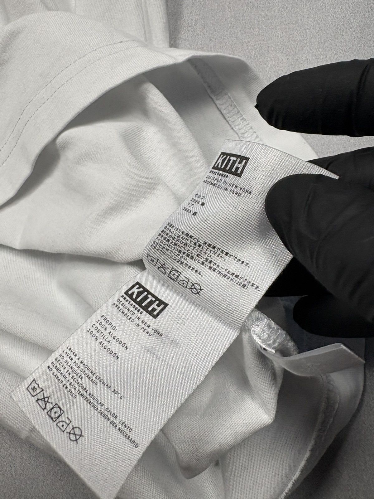 Kith Kith Classic Multicolor Box Logo Tee White M Size US M / EU 48-50 / 2 - 16 Thumbnail