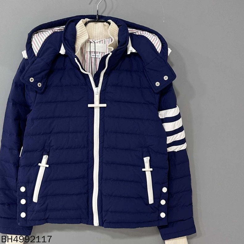 Thom Browne Thom Browne Blue four-barrel down jacket Size S / US 4 / IT 40 - 2 Thumbnail