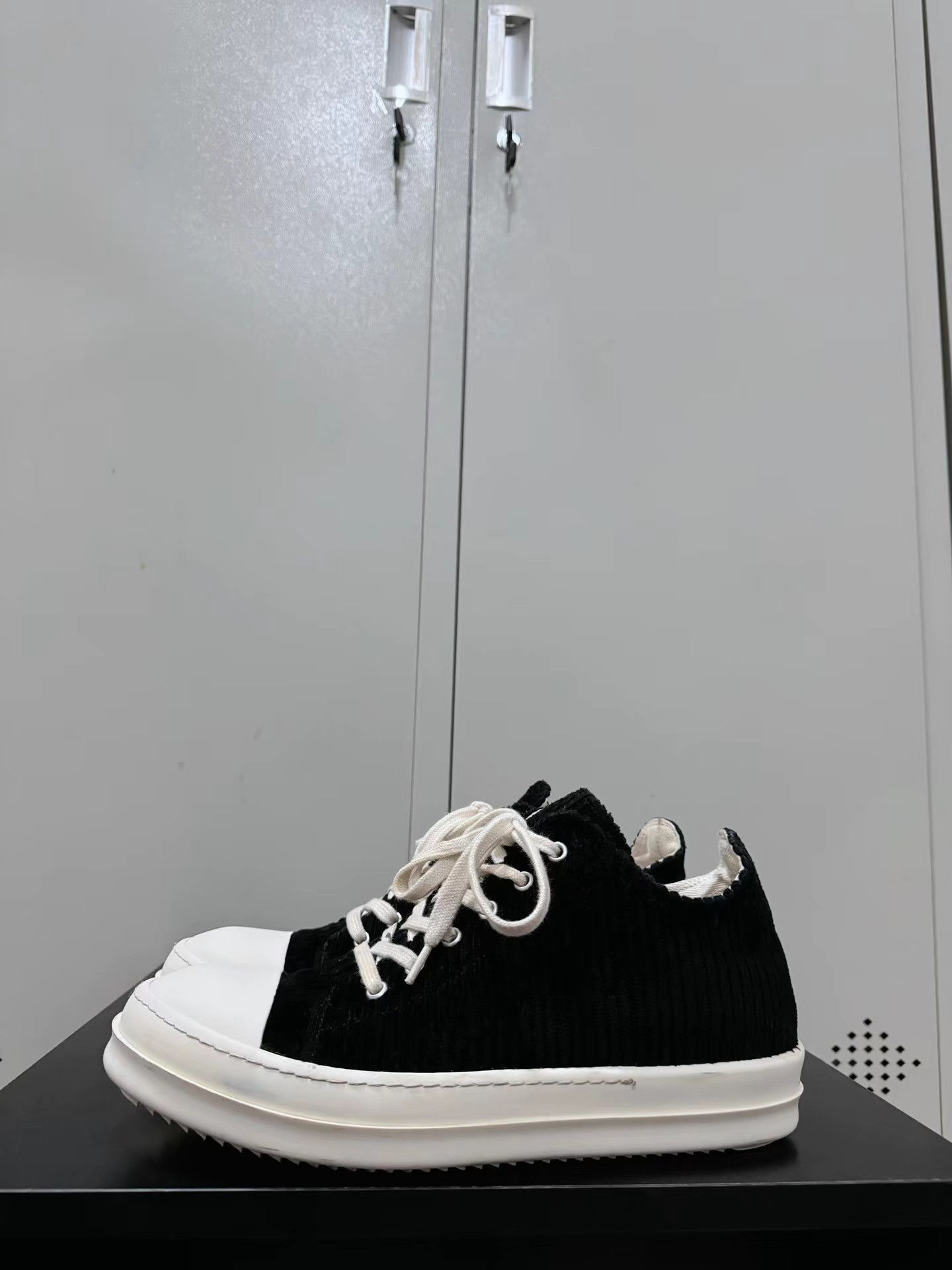 Rick Owens Drkshdw Rick Owens Drkshdw Converse high-top sneakers Size US 8 / EU 41 - 7 Thumbnail