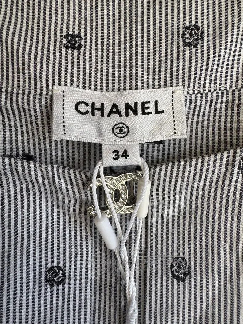 Chanel Chanel Grey logo diamond buckle short sleeve Size XXS / US 00 / IT 34 - 3 Thumbnail