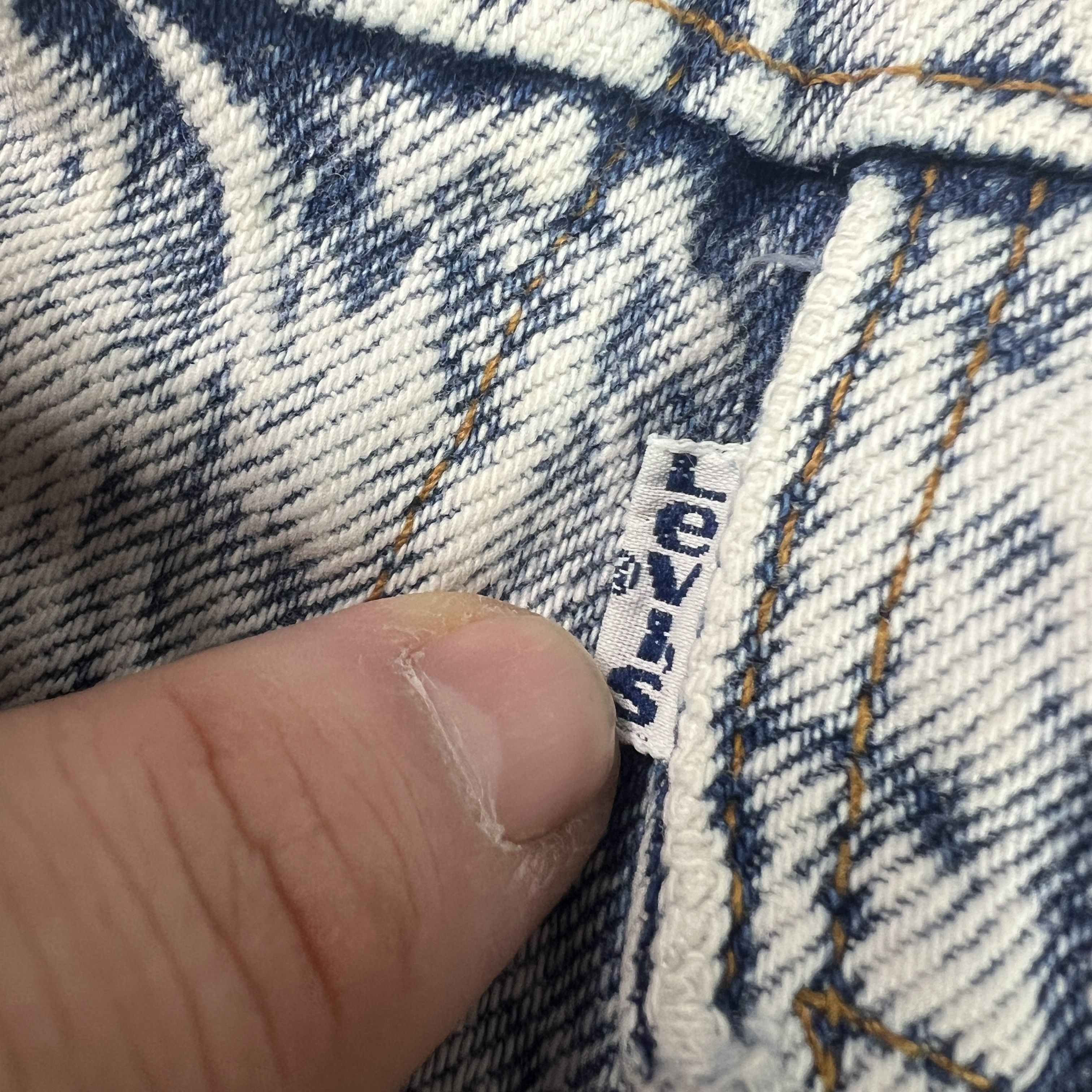 Levi's VTG Levi's Big Jean Jacket Faded Acid Wash Trucker USA Made Size L / US 10 / IT 46 - 5 Thumbnail