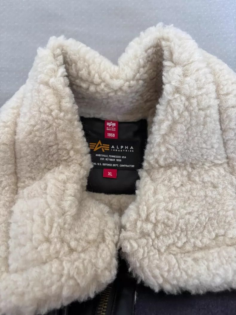 Yohji Yamamoto Alpha B3 Flight Jacket with Shearling Trim-2506 Size L / US 10 / IT 46 - 7 Thumbnail