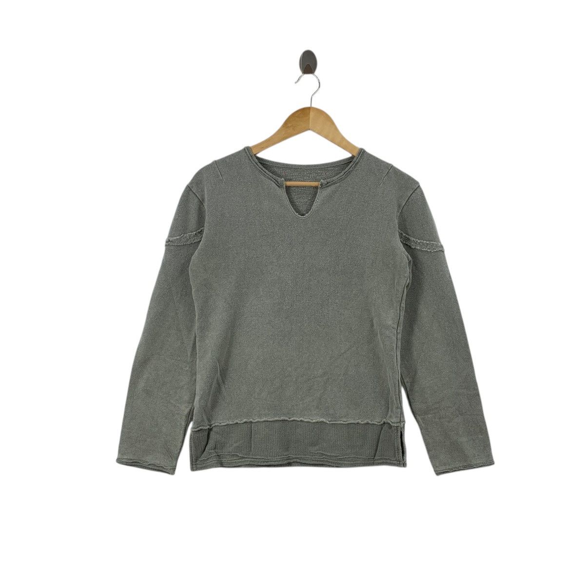 Vintage Vintage JAPAN DESIGNER Distress Design Pastel Sweatshirt Size S / US 4 / IT 40 - 1 Thumbnail