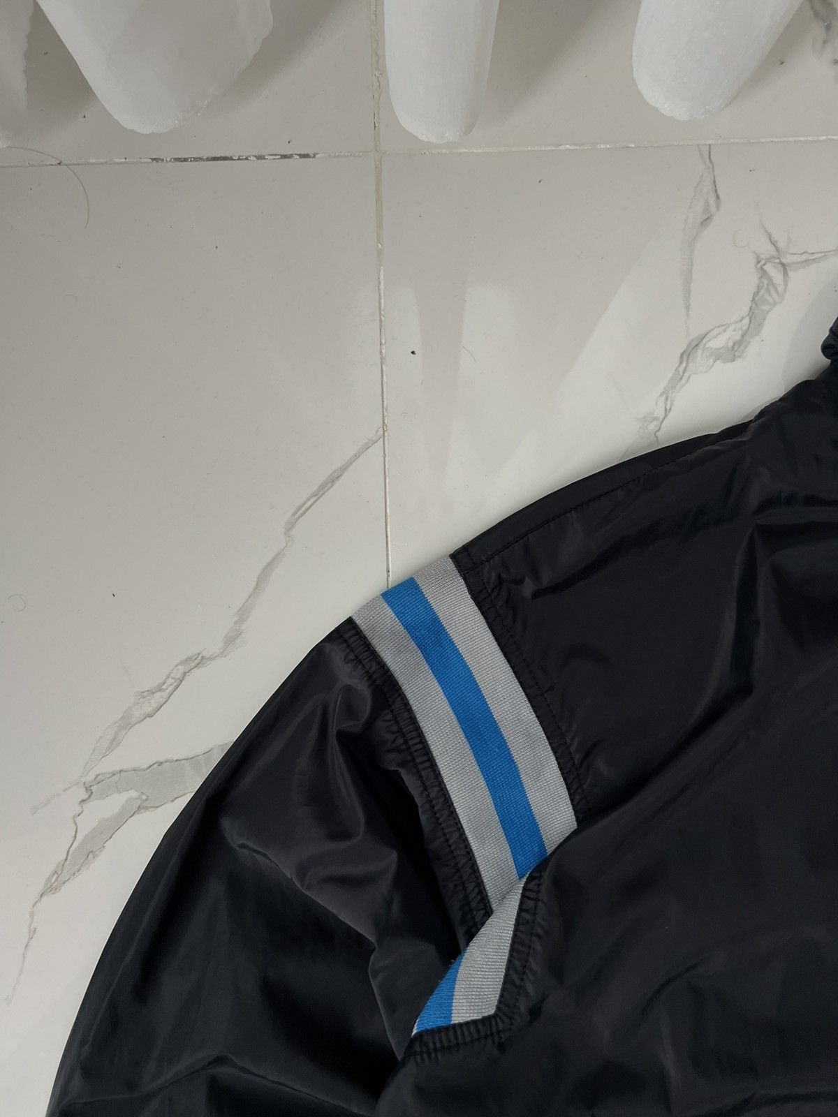 Nike × Vintage 90's NIKE RARE BASKETBALL RETRO Y2K SWOOSH LOGO JACKET Size US M / EU 48-50 / 2 - 6 Thumbnail