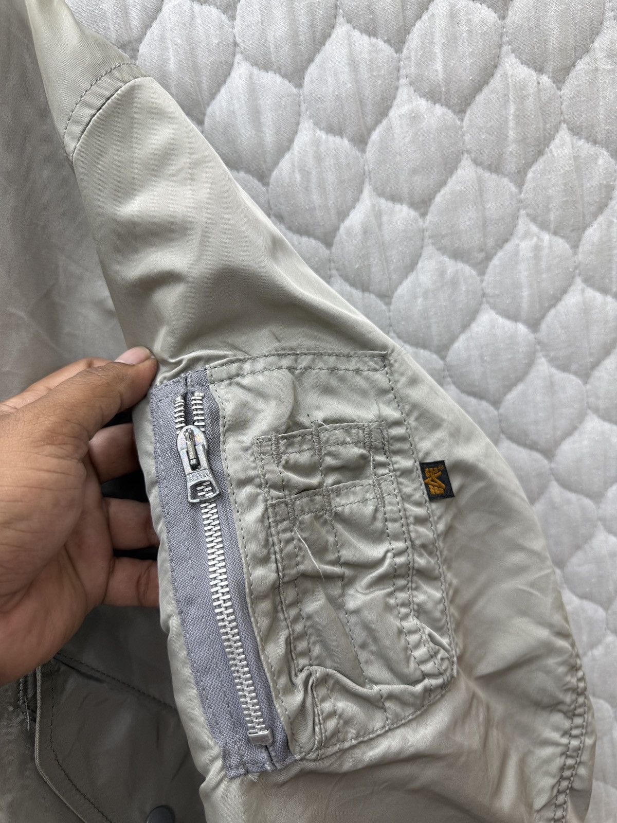 Alpha Industries 🔥🔥💥STEALS VTG ALPHA INDUSTRIES MA1 BOMBER JACKET Size US L / EU 52-54 / 3 - 9 Thumbnail