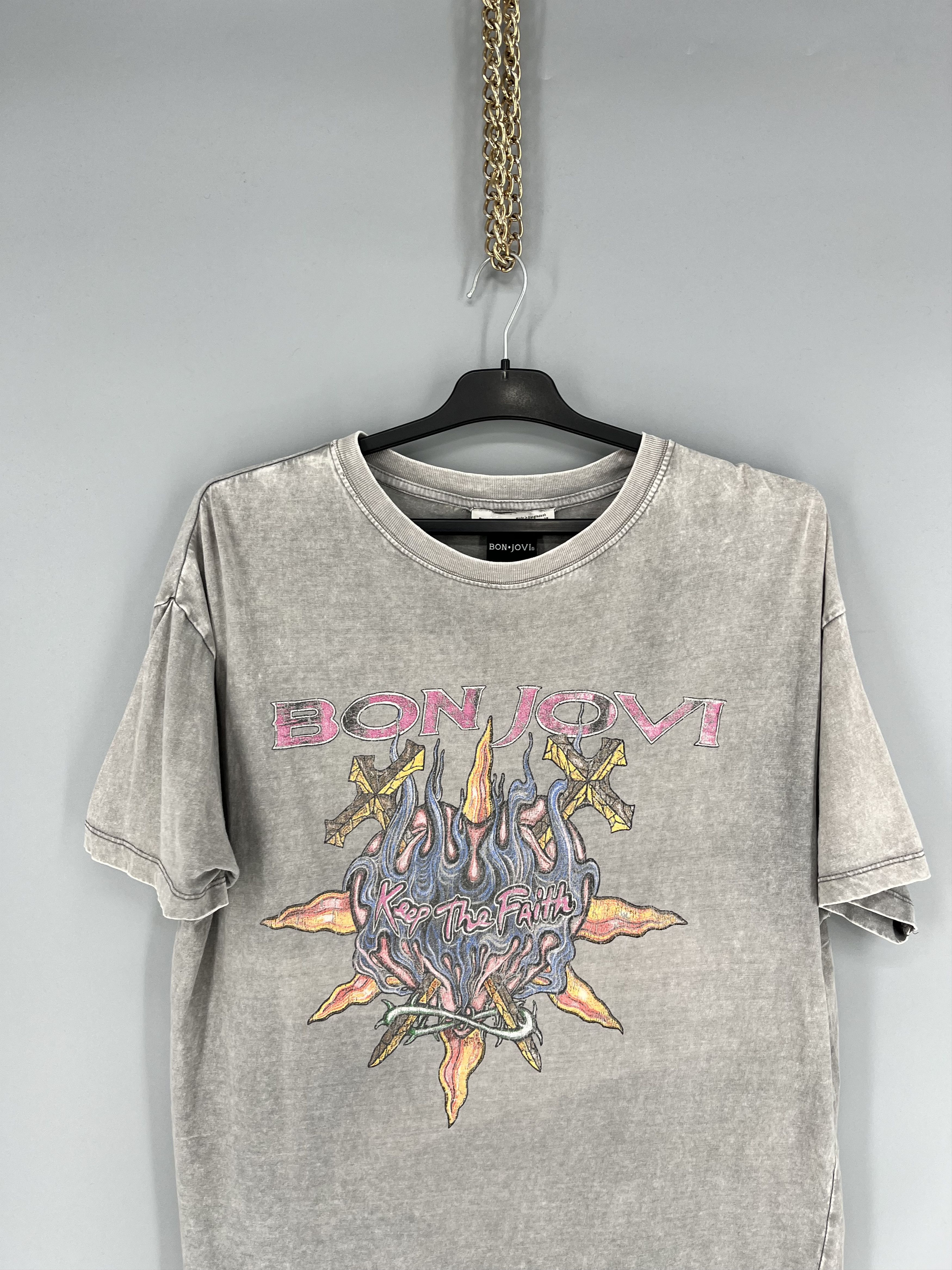Band Tees Faded Bon Jovi The Circle Tour Band Tee Size M Size US M / EU 48-50 / 2 - 6 Thumbnail
