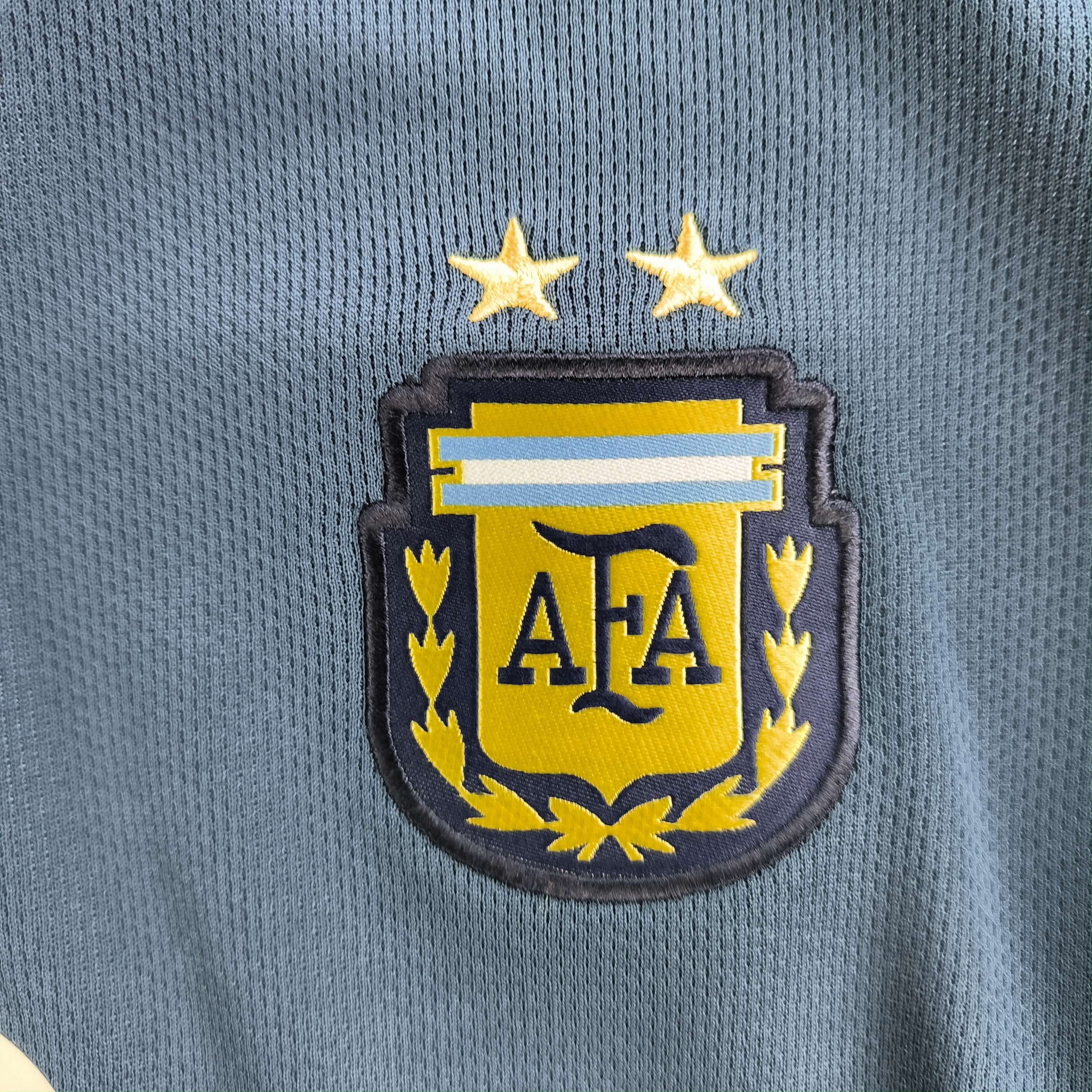 Adidas Argentina 2015-17 Adidas away Messi football jersey size M Size US M / EU 48-50 / 2 - 4 Thumbnail