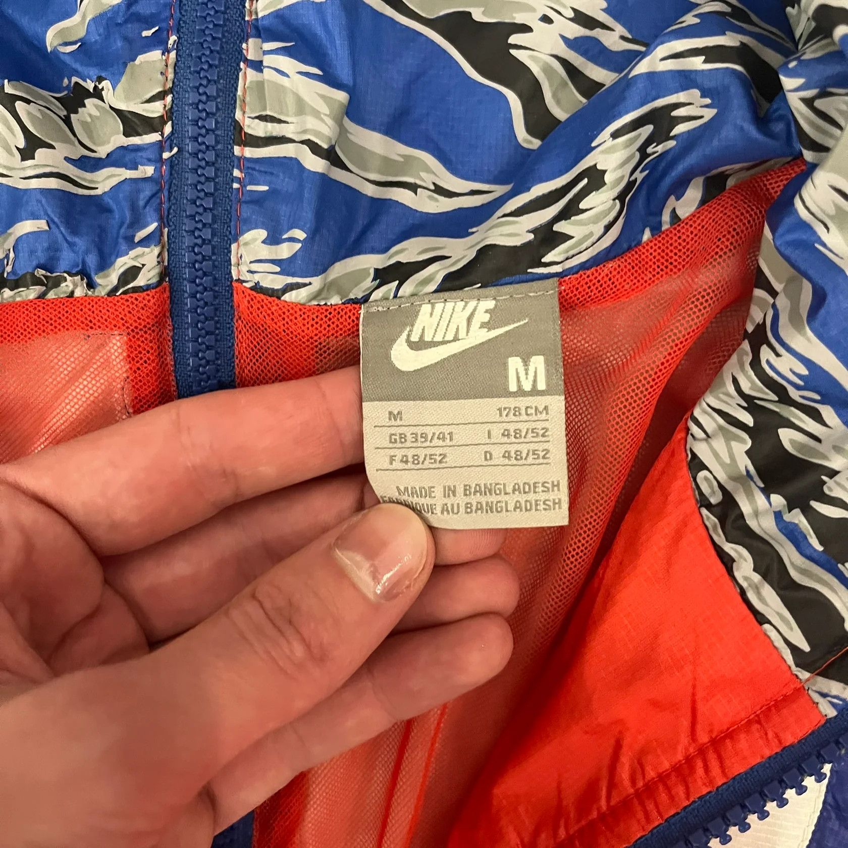 Nike Nike Red/Blue/White Split Windbreaker Size US M / EU 48-50 / 2 - 8 Thumbnail