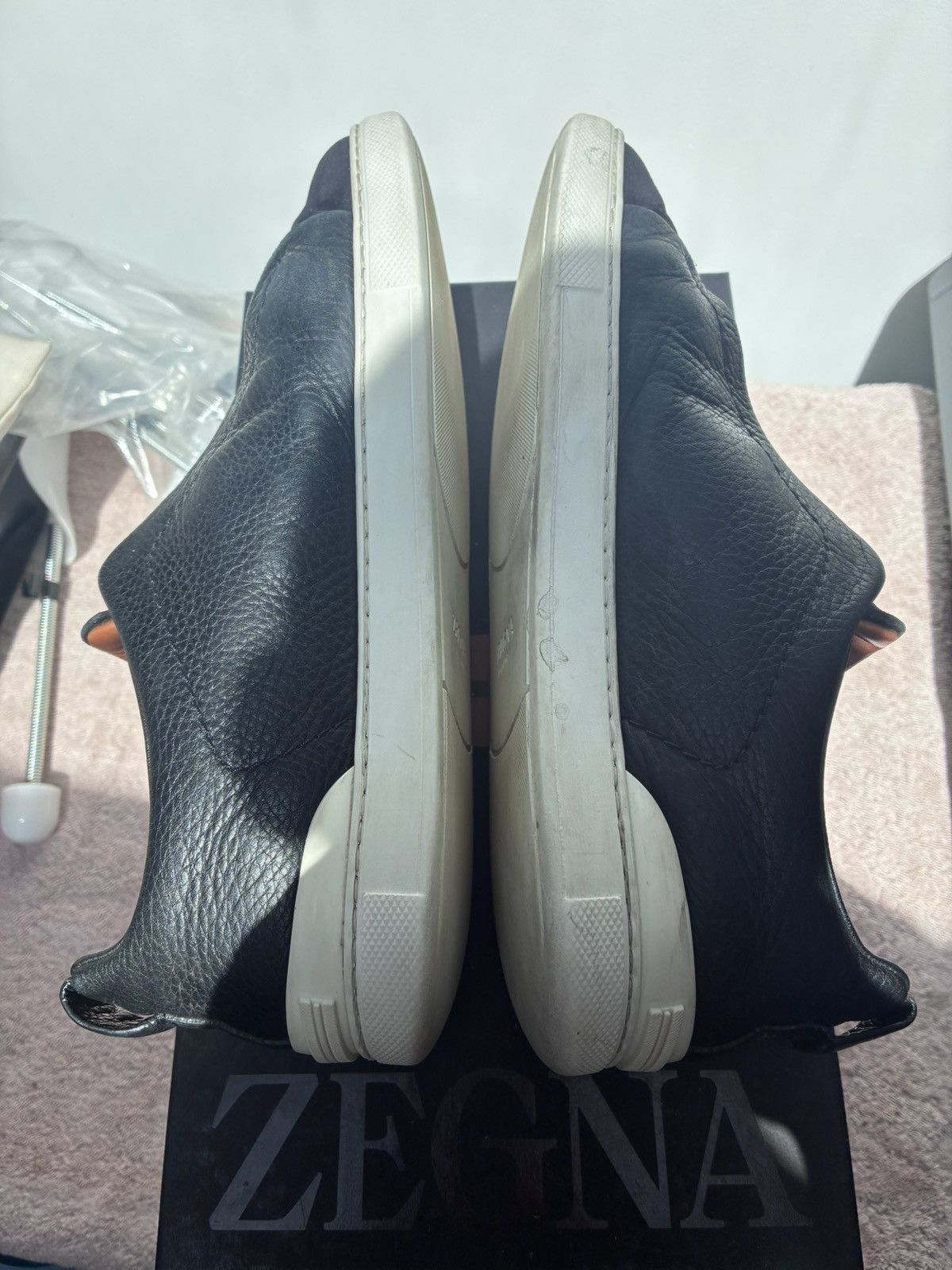 Ermenegildo Zegna Zegna black triple stitch second skin uk 8 eu 42 Size US 9 / EU 42 - 3 Thumbnail