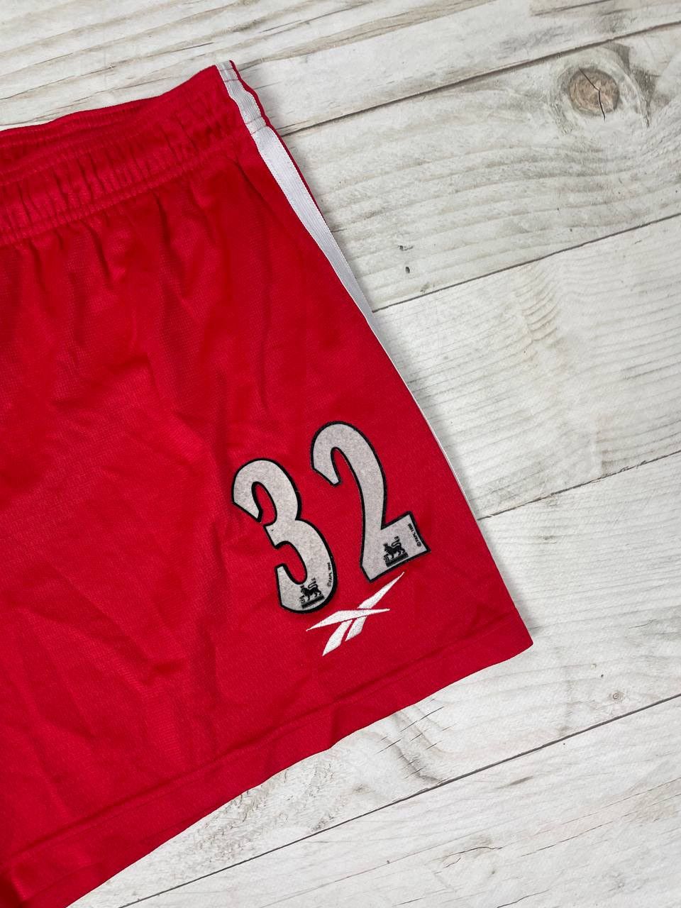 Reebok REEBOK LIVERPOOL 1996 1998 HOME FOOTBALL SOCCER SHORTS Size US 32 / EU 48 - 4 Thumbnail