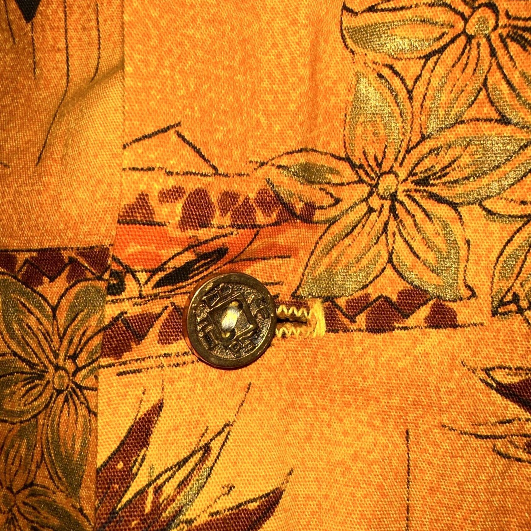 Vintage VINTAGE Made In Hawaii Aloha Shirt Mens S Short Sleeve Metal Button Pineapple Print Orange Shirts Mens Size US S / EU 44-46 / 1 - 3 Thumbnail
