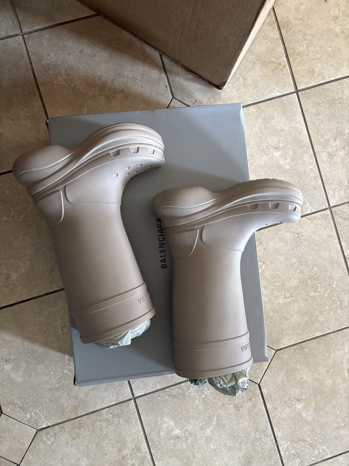 Balenciaga × Crocs Balenciaga x crocs rubber boots beige size 42 Size US 9 / EU 42 - 9 Thumbnail