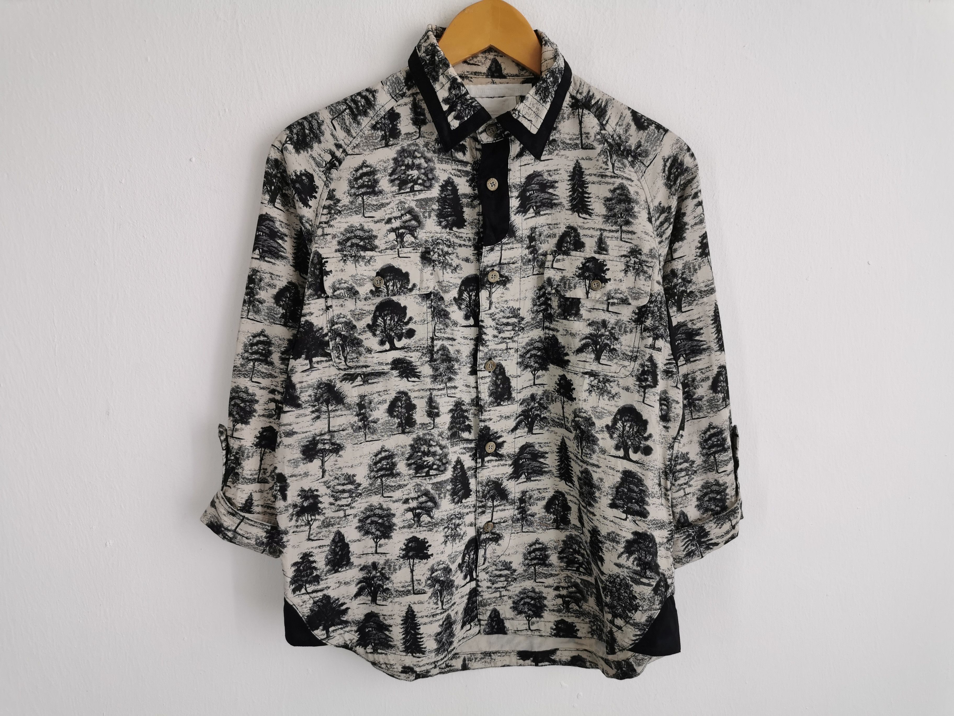 Vintage White Mountaineering Button Shirt Made In Japan