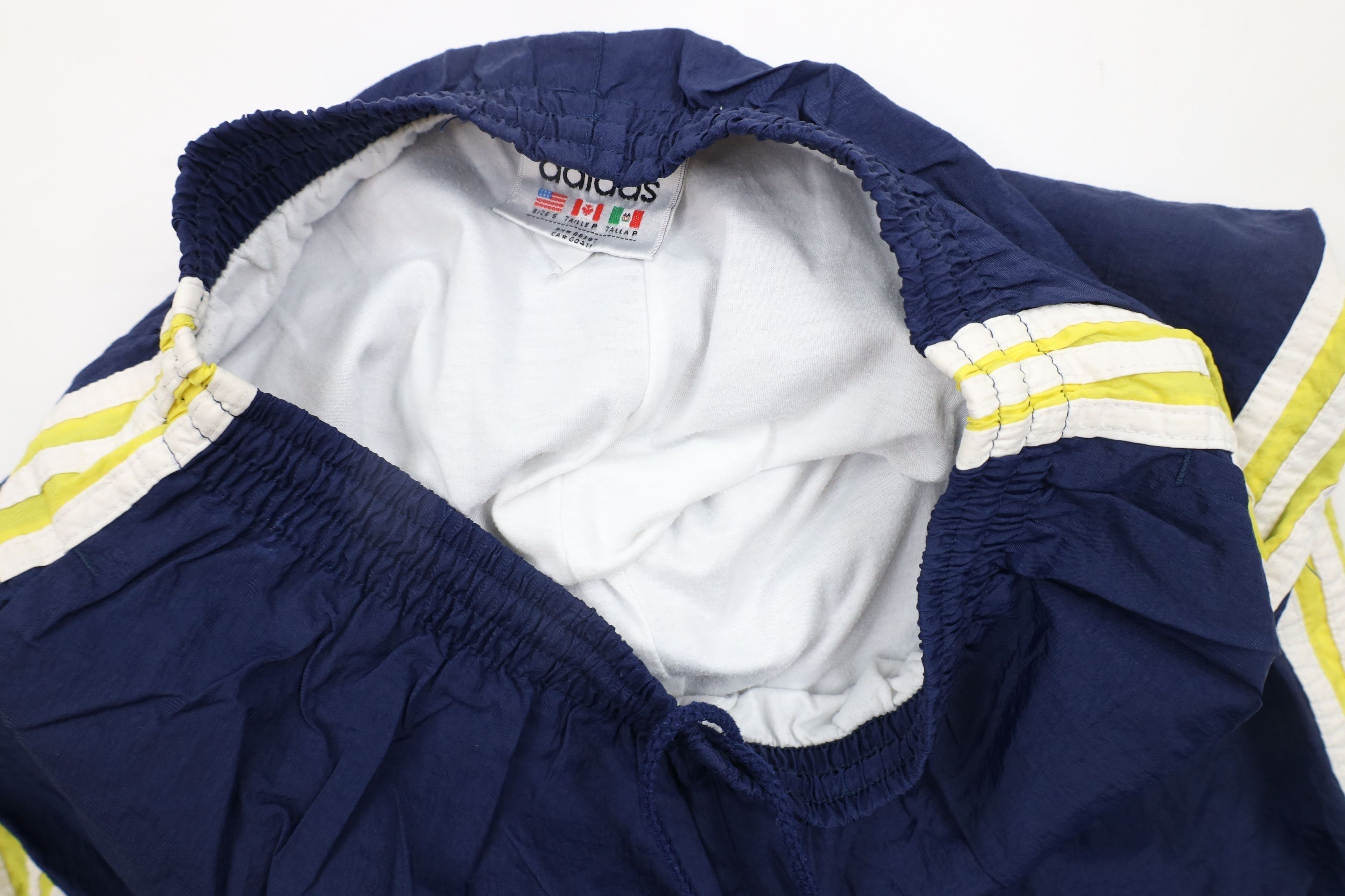 Adidas × Vintage Vintage 90s Adidas Striped Lined Nylon Joggers Pants Blue Size US 32 / EU 48 - 7 Thumbnail
