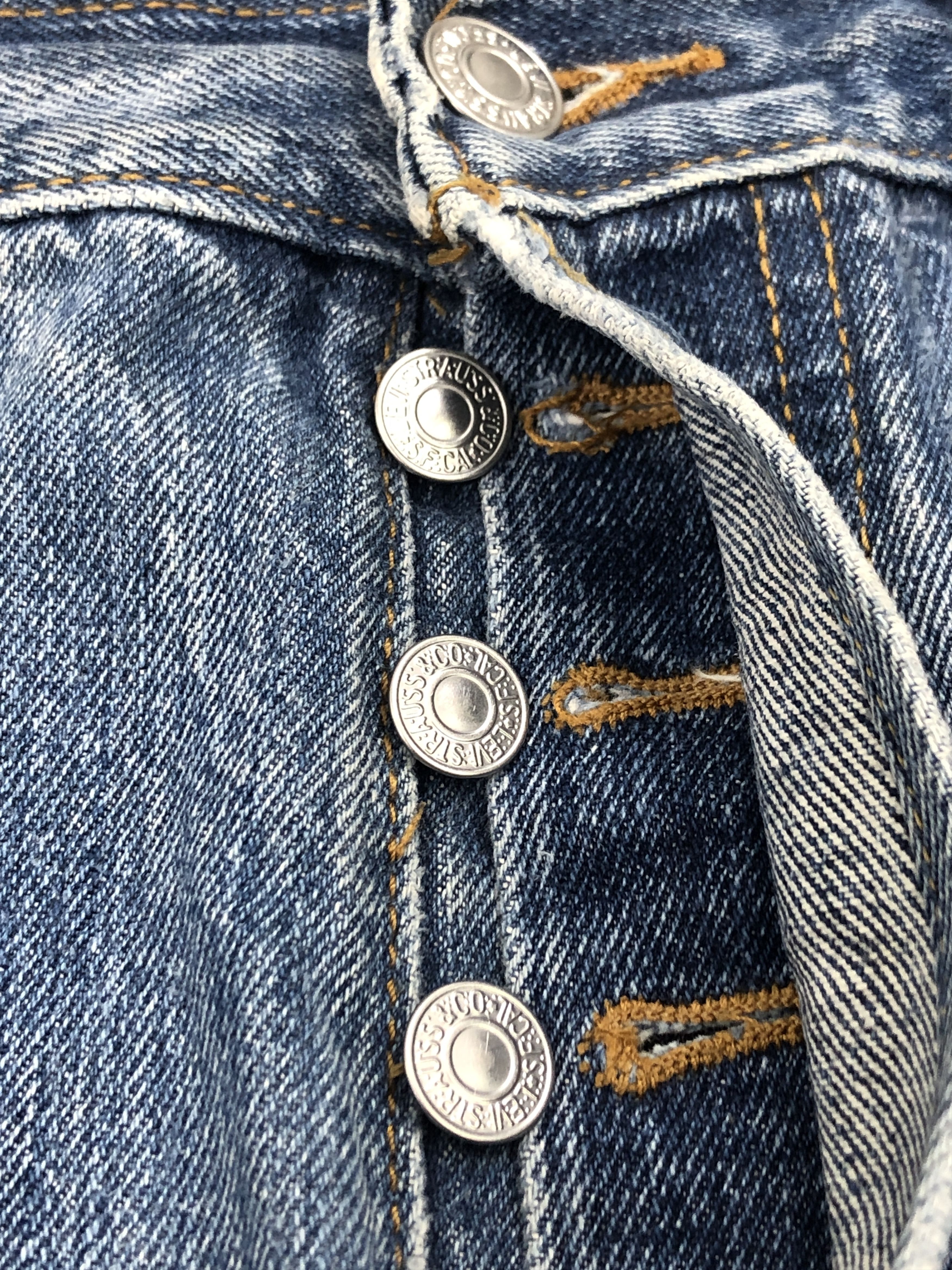 Levi's × Vintage Vintage Levis 501 Faded Blue Denim Jeans Size US 32 / EU 48 - 11 Thumbnail