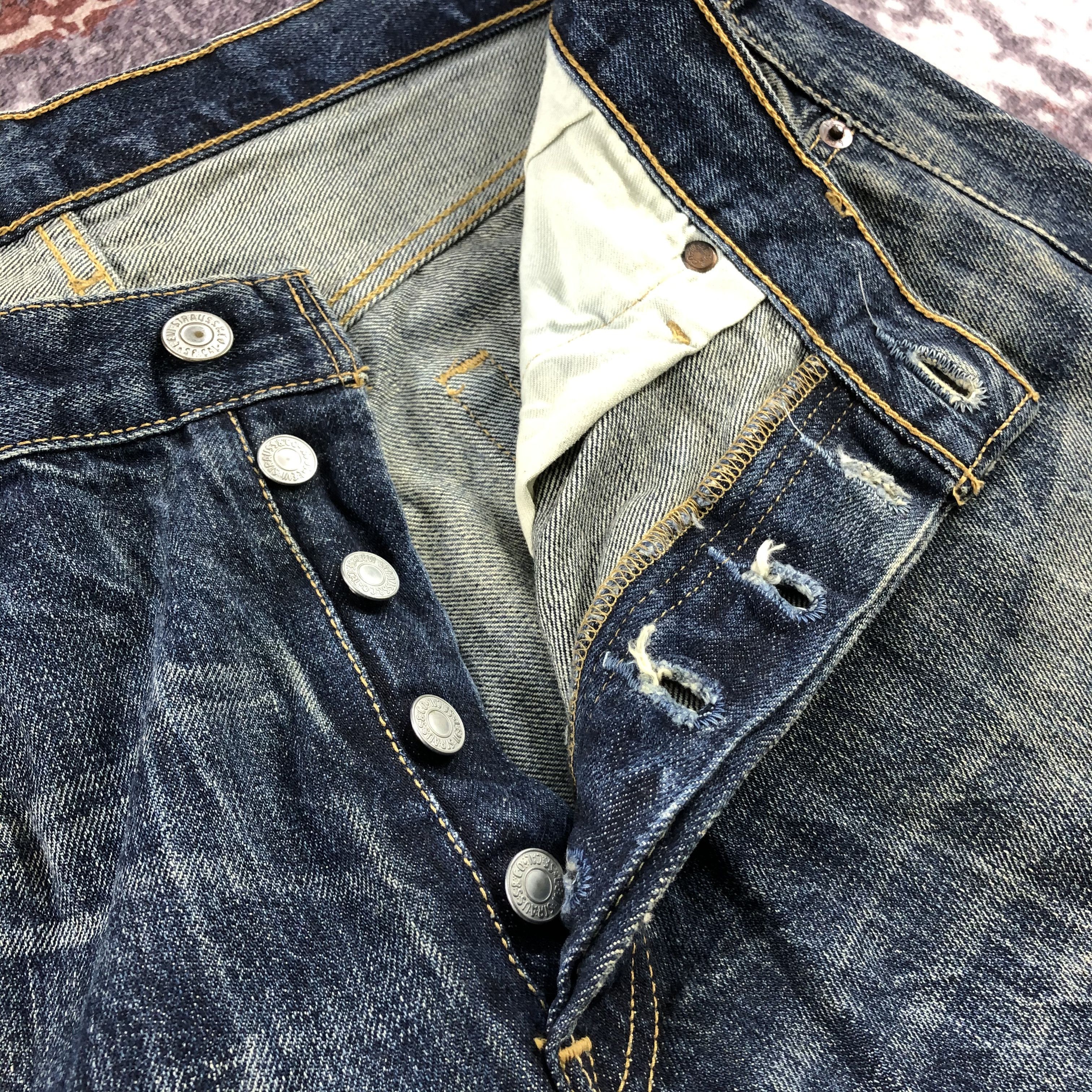 Levi's 90s Vintage Blue Wash Levis 501 Jeans-JM2733 Size US 34 / EU 50 - 13 Thumbnail