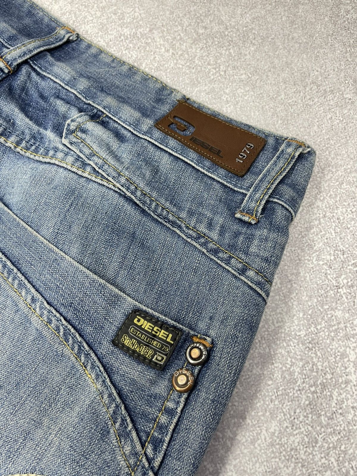 Diesel Vintage Diesel Dexter Denim Jeans Blue Y2K Size US 34 / EU 50 - 4 Thumbnail