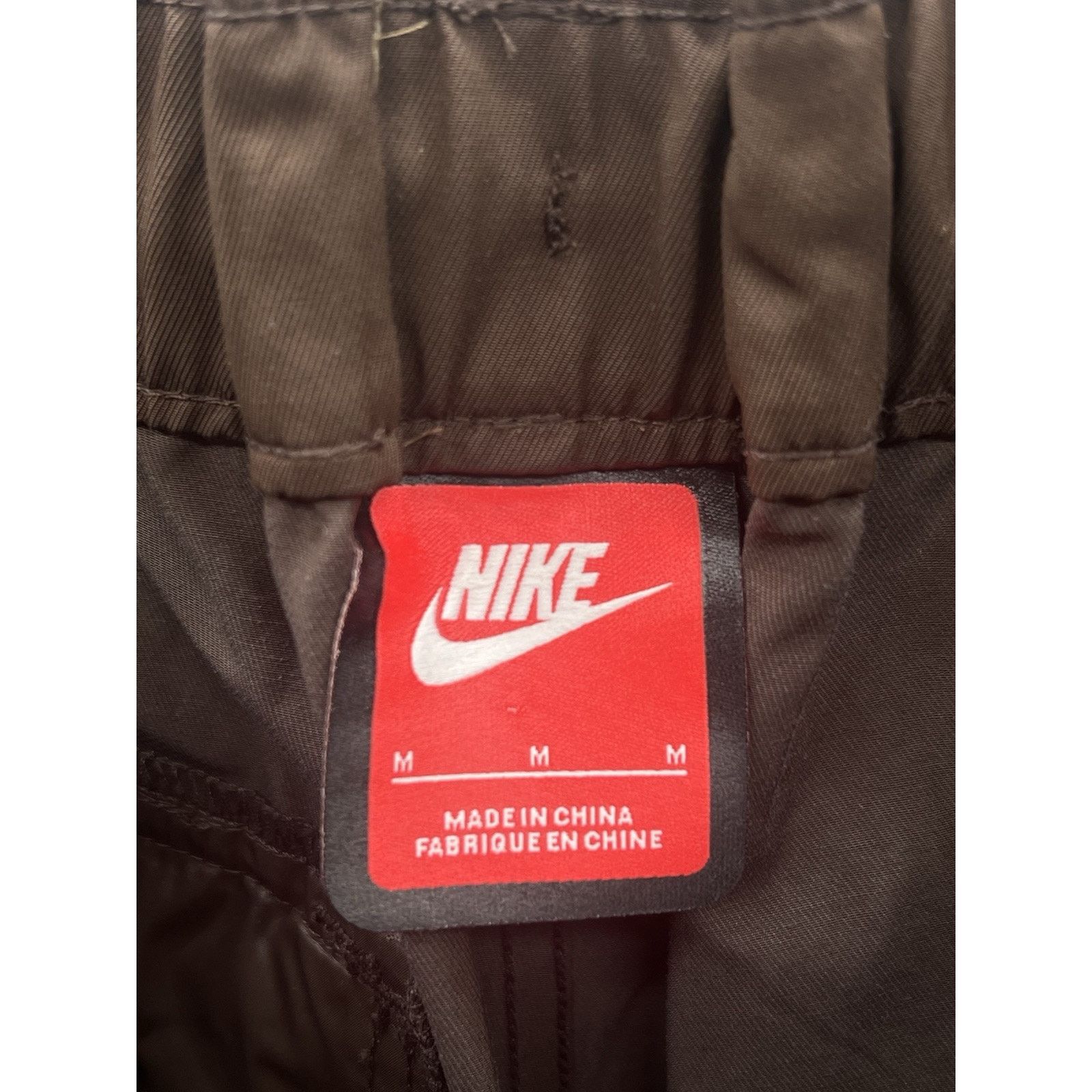 Nike Nike Tech Woven Baroque Brown Pants Size Medium FZ0710-237 Size US 34 / EU 50 - 3 Thumbnail