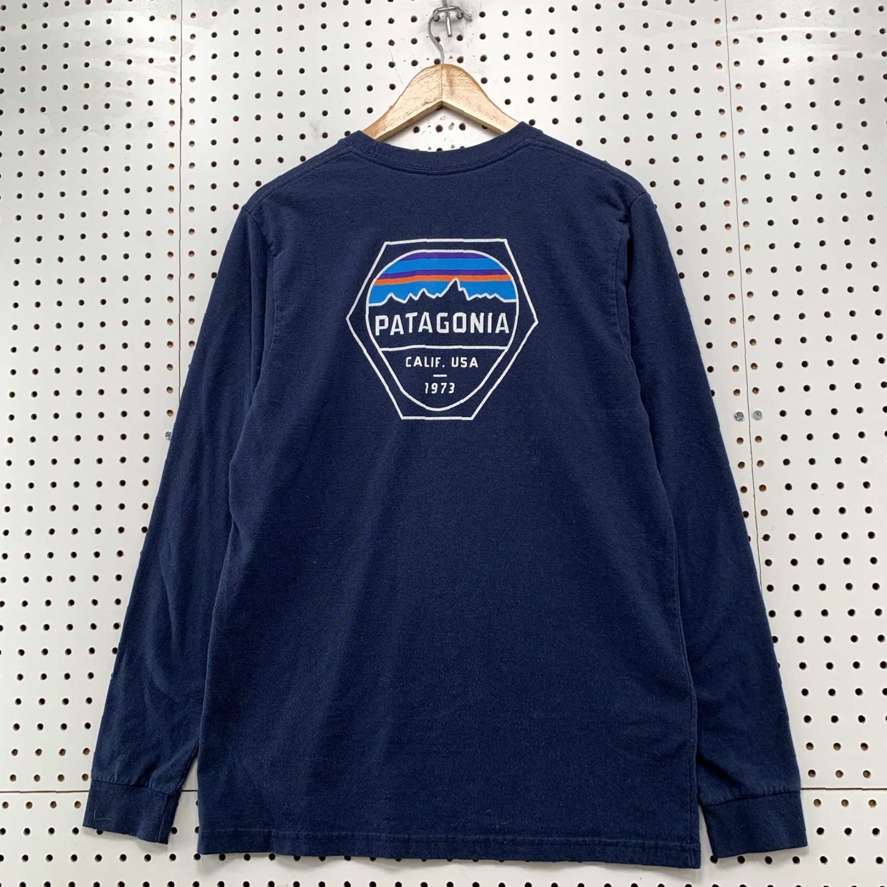 Patagonia Patagonia Long Sleeve Shirt Mens Medium Outdoor Cotton Logo Size US M / EU 48-50 / 2 - 5 Thumbnail