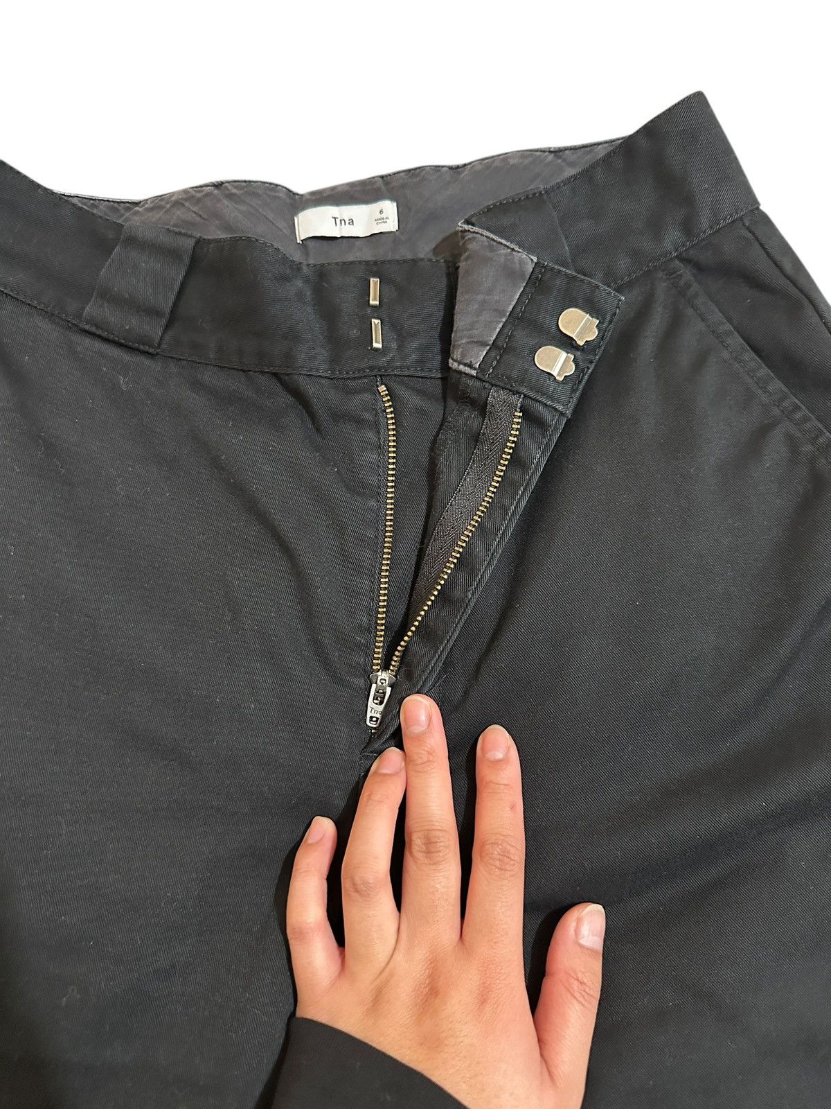 Aritzia Aritzia TNA Skater Pant Size 28" / US 6 / IT 42 - 5 Thumbnail