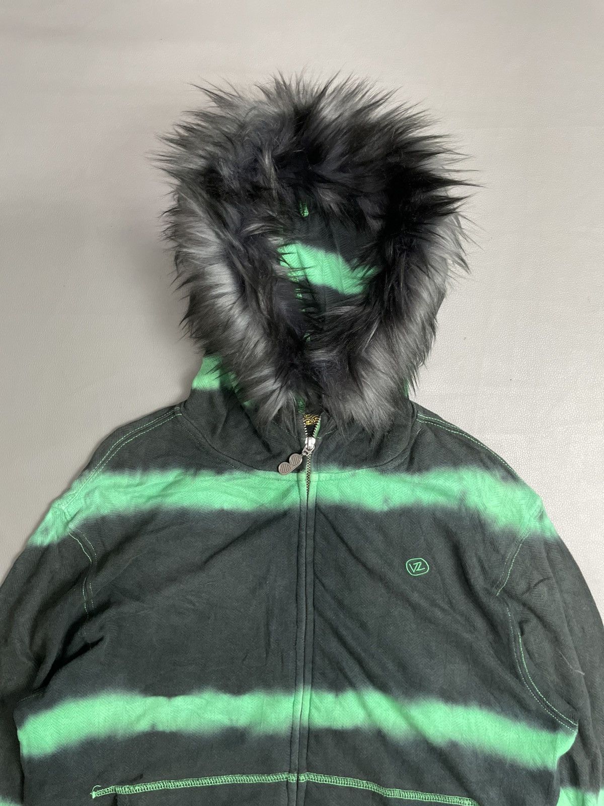 Japanese Brand Vonzipper Black Green Striped Fur Hoodie Size US L / EU 52-54 / 3 - 2 Thumbnail