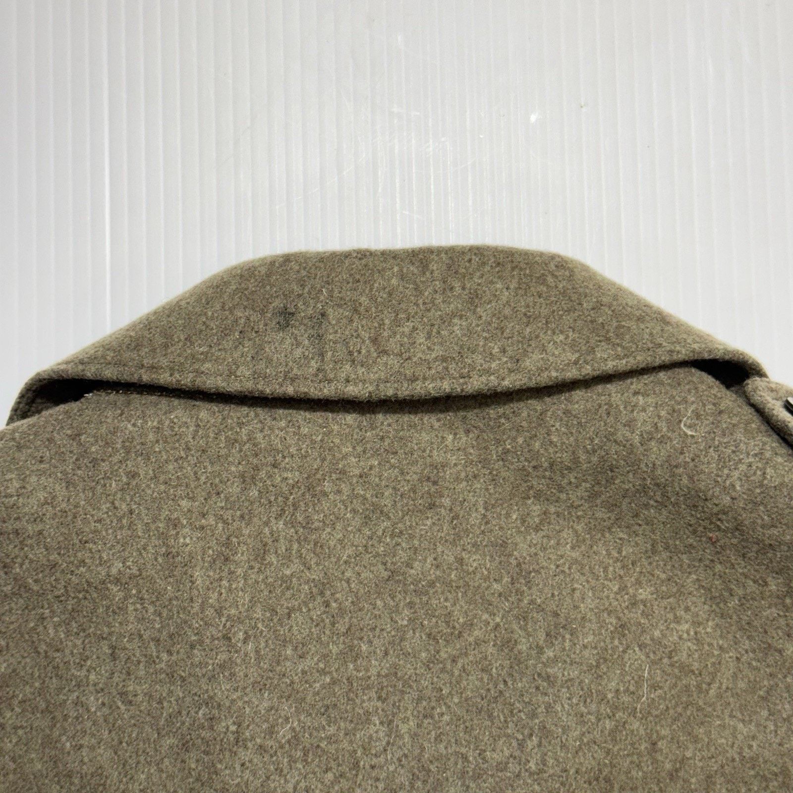 Other Vintage Authentic Wool Military Jacket MILITARY GEAR German Size US L / EU 52-54 / 3 - 6 Thumbnail