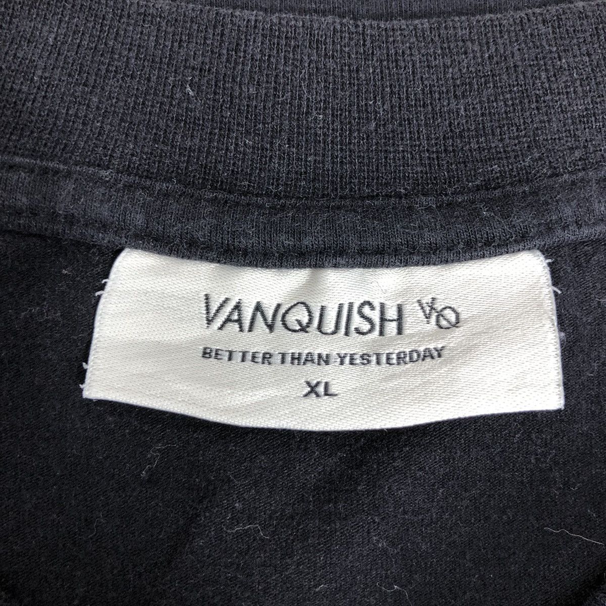 Vanquish VANQUISH Fitness Tee Shirt Big Logo Japanese Brand Size US XL / EU 56 / 4 - 5 Thumbnail