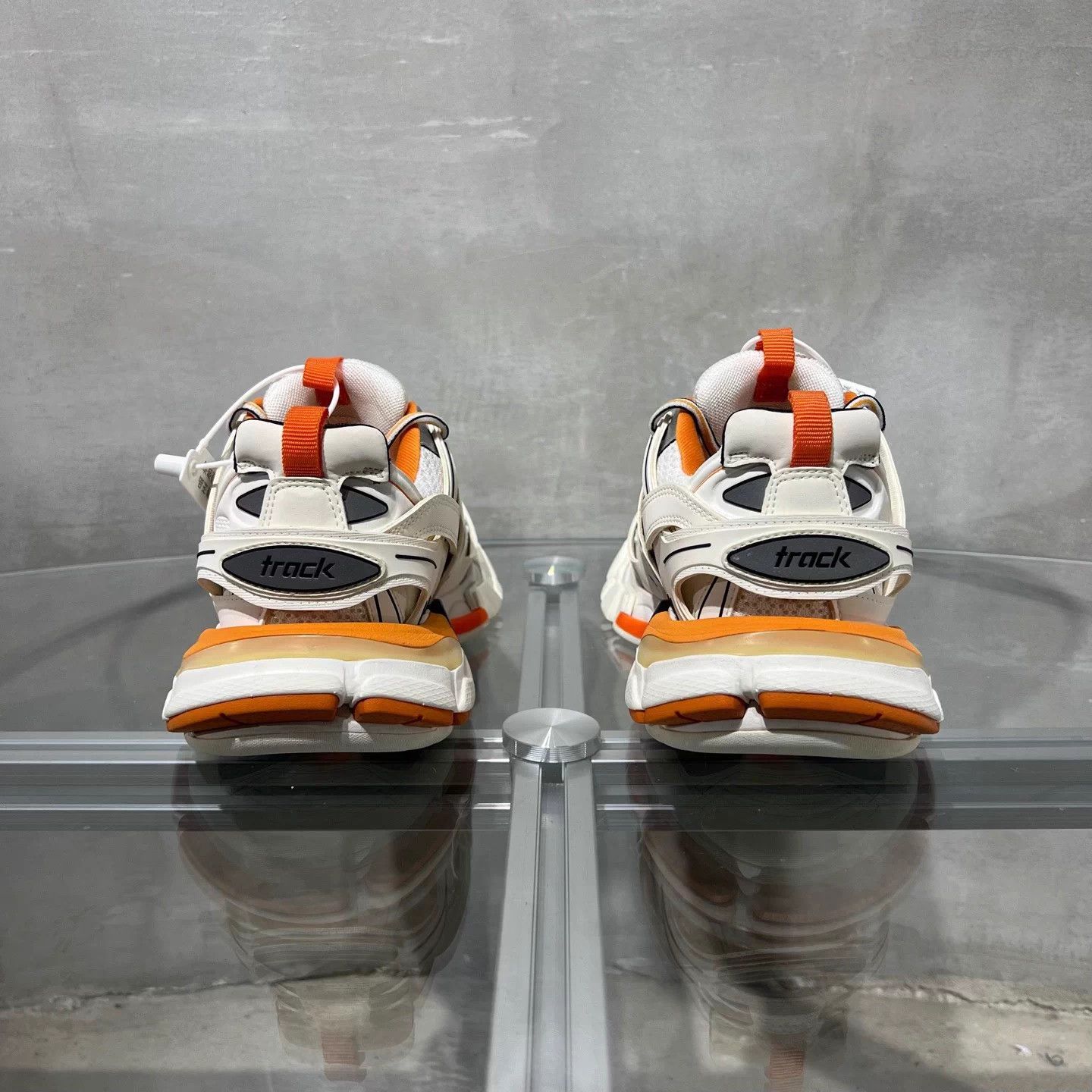 Balenciaga BLCG White Orange Dad Shoe 37 EU Size US 6 / IT 36 - 6 Thumbnail