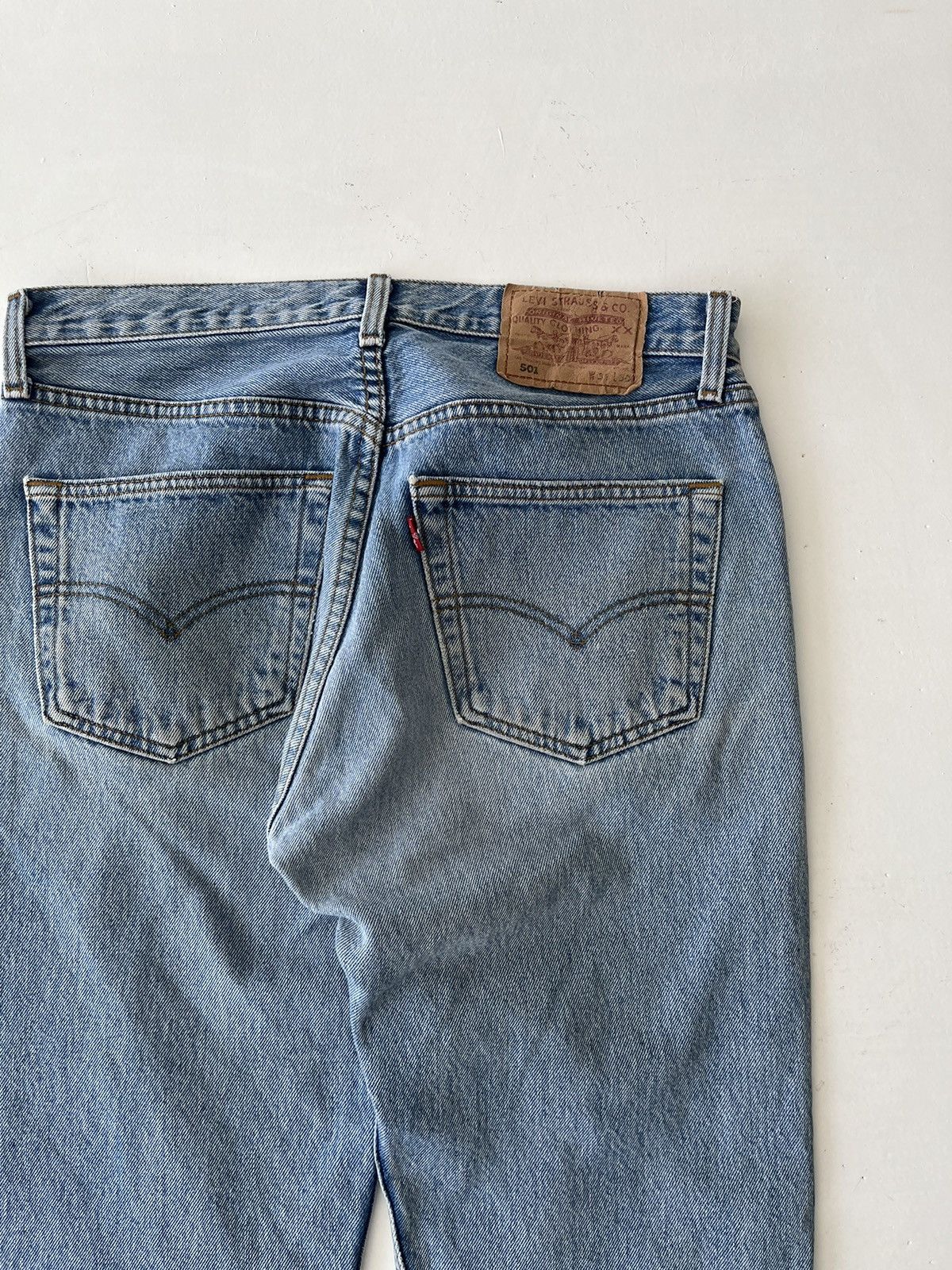 Levi's Vintage Levi’s 501 jeans classic fit stone washed wide leg Size US 32 / EU 48 - 4 Thumbnail