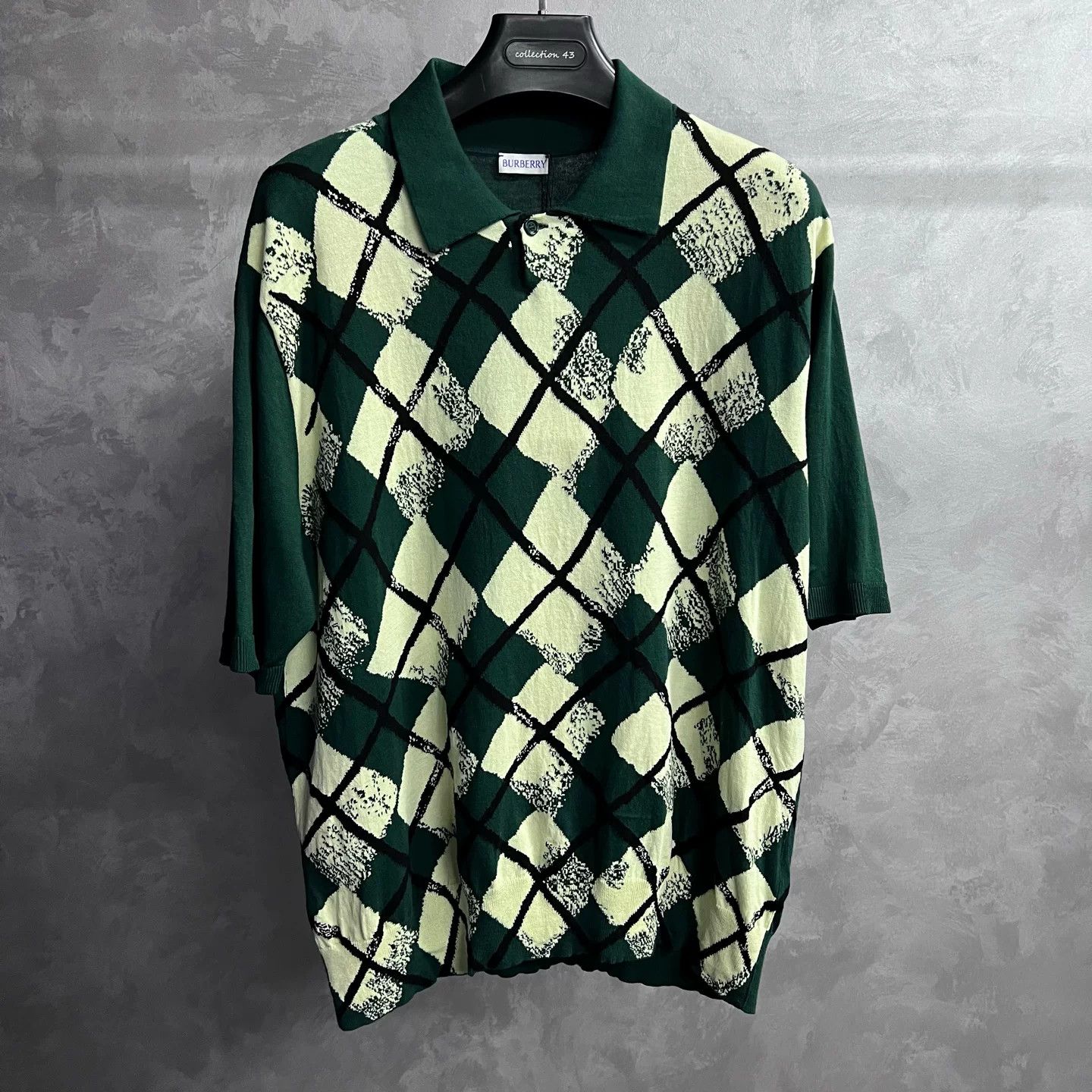 Burberry Burberry Knit Graphic Multi T-Shirt XL Women Size XL / US 12-14 / IT 48-50 - 1 Thumbnail