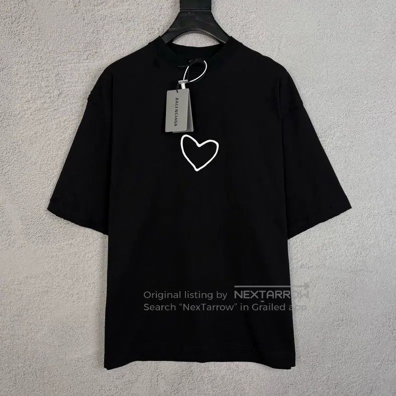 Balenciaga Balenciaga Heart Logo Embroidered Short Sleeve T-Shirt - B Size US S / EU 44-46 / 1 - 1 Thumbnail