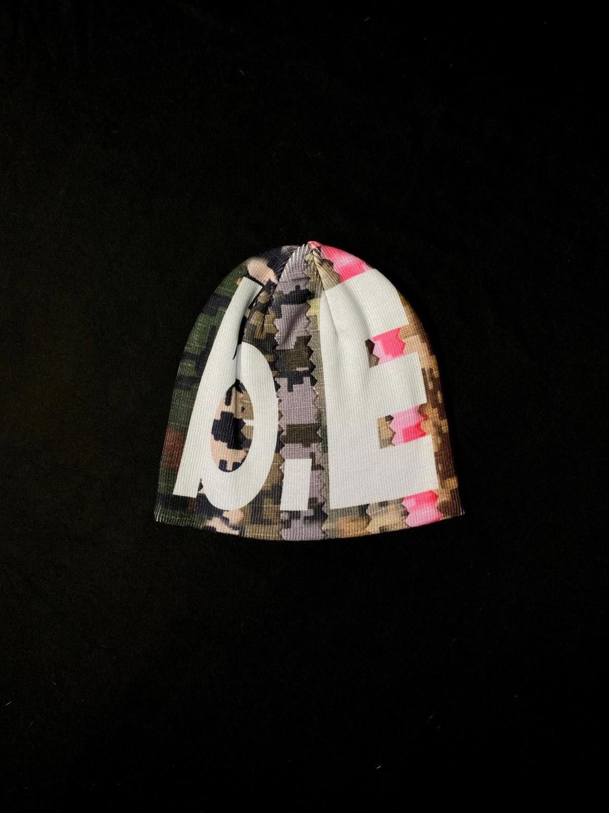 Japanese Brand Deadstock b.Eautiful Swatch Camo No Cuff Knit Beanie OS Size ONE SIZE - 1 Thumbnail