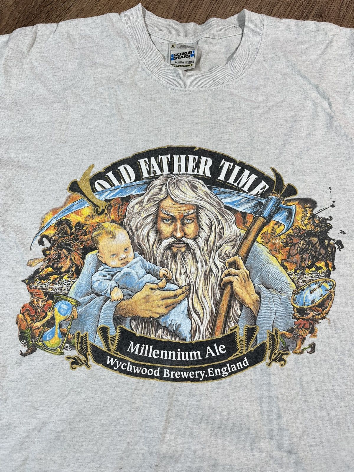 Band Tees × Vintage Vintage 90s Wychwood Brewery Hobgoblin New Old Father Time Size US XL / EU 56 / 4 - 2 Thumbnail