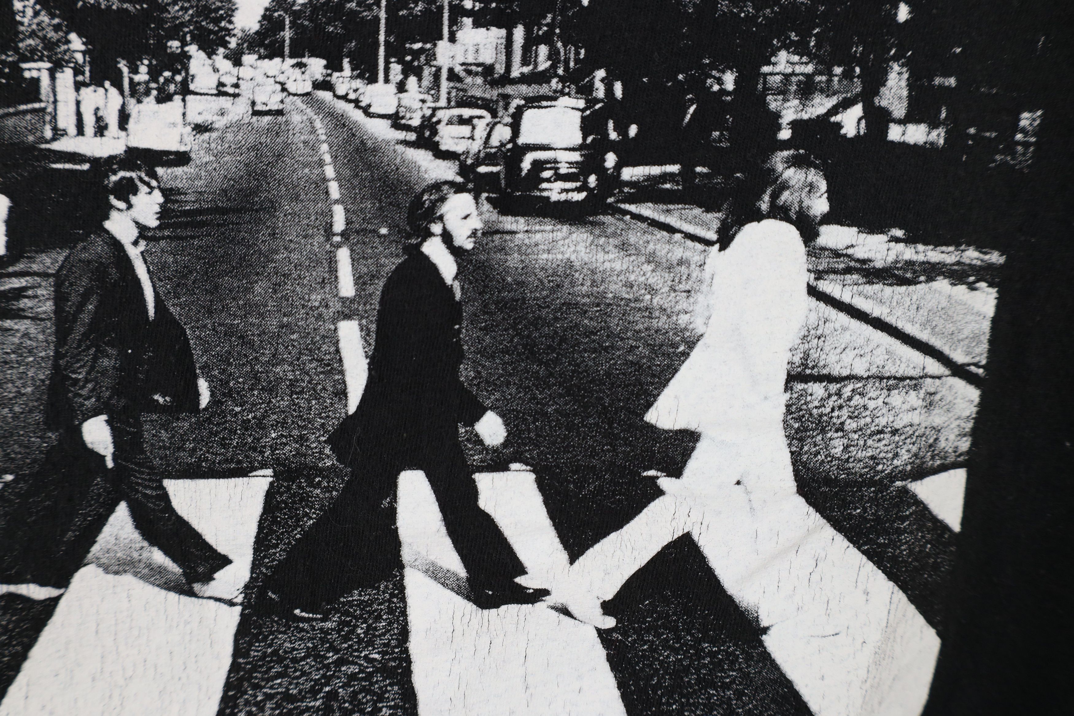 Vintage Retro Y2K Spell Out Abbey Road The Beatles Band T-Shirt Size M / US 6-8 / IT 42-44 - 6 Thumbnail