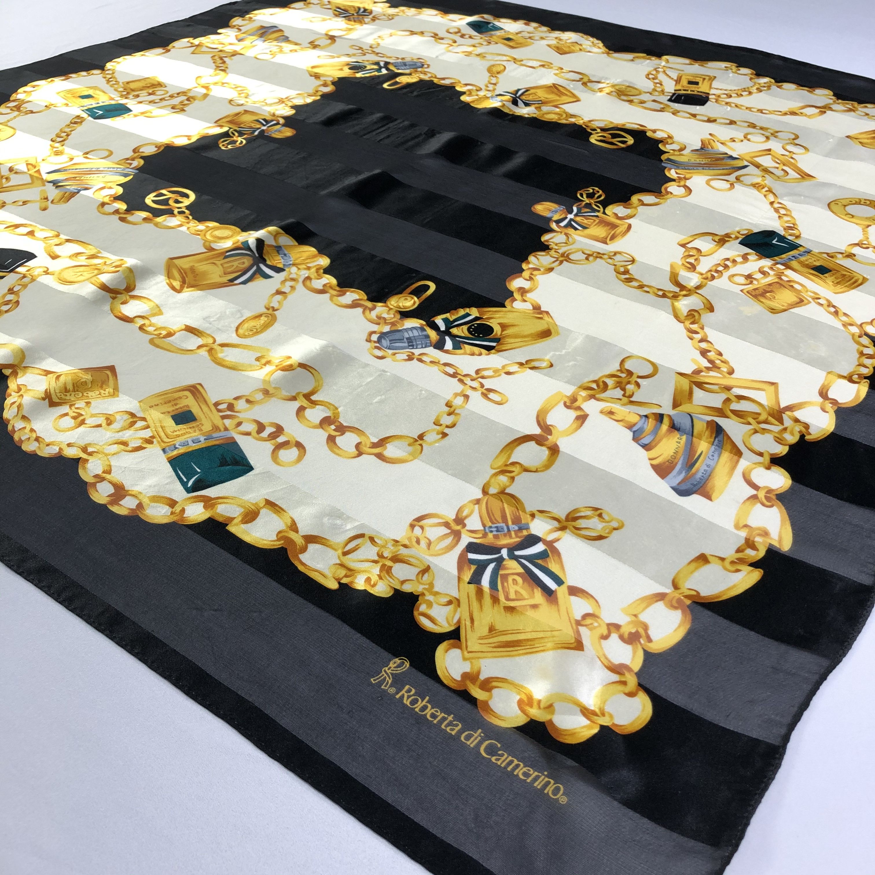 Roberta di Camerino Vintage Roberta Di Camerino Silk Scarf Size ONE SIZE - 4 Thumbnail